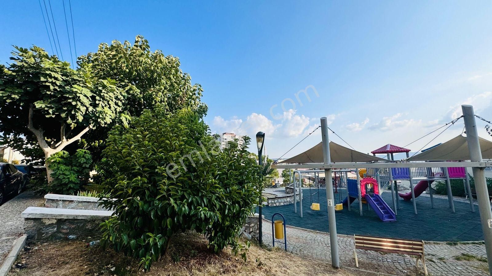 Buca Yaylacık Mah Merkezi Konumda 5+1 Eşyalı Dubleks Daire - Görsel 4