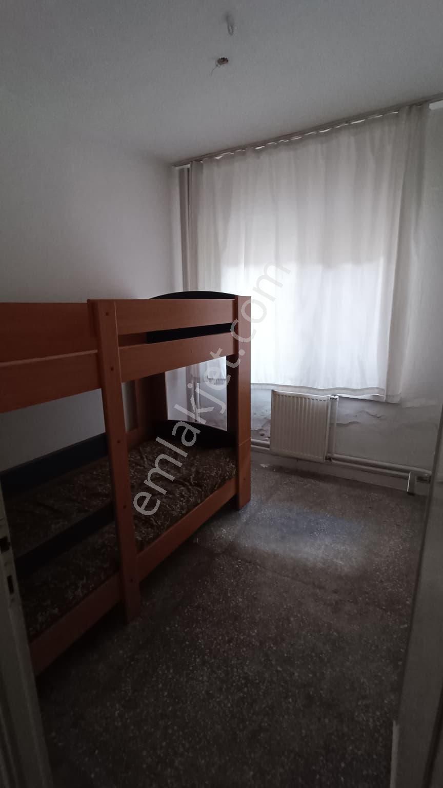 350 Evler Mahallesinde 3 Katlı Bina Satılıktır - Görsel 5