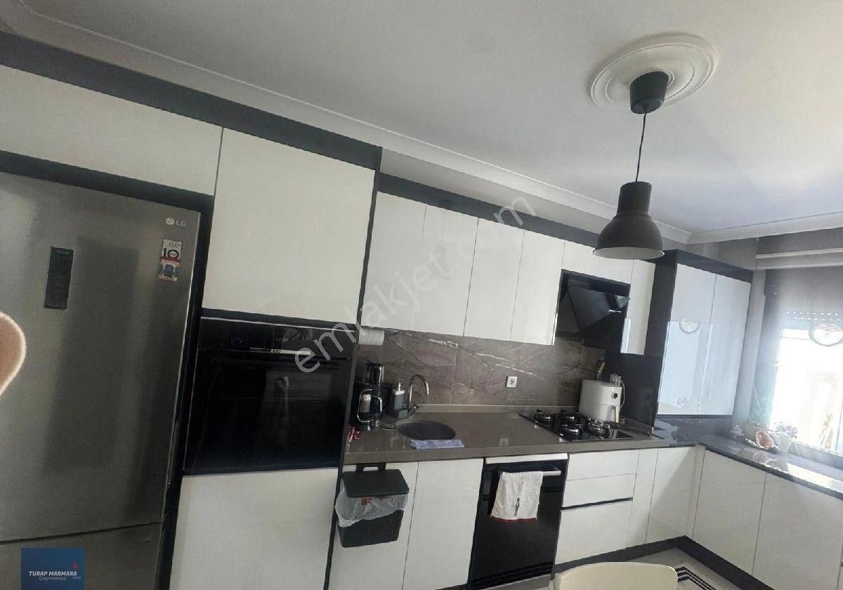Batı Mahallesi 3+1 Çok İyi Konumda Satılık Daire - Görsel 11