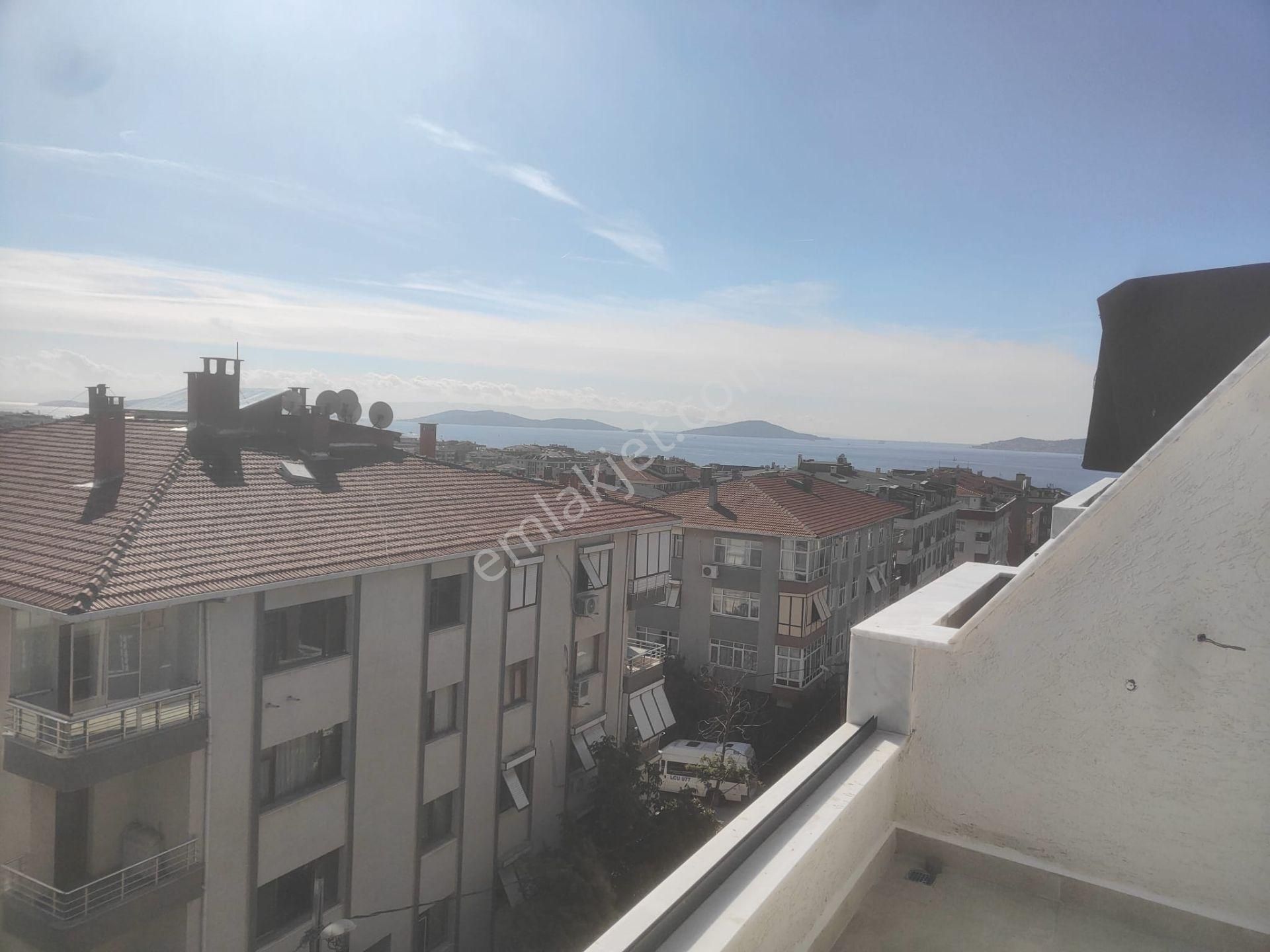 Emlak Dünyasından Altıntepede Deniz Manzaralı Dubleks - Görsel 19