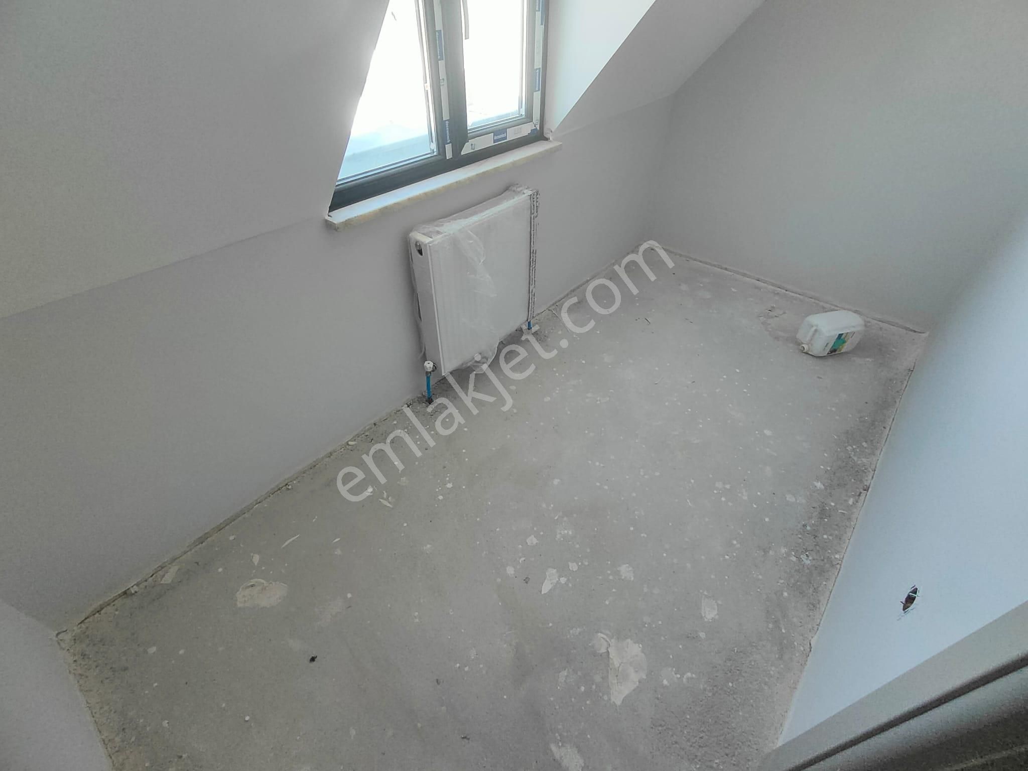 Emlak Dünyasından Altıntepede Deniz Manzaralı 3+2 Dubleks - Görsel 17