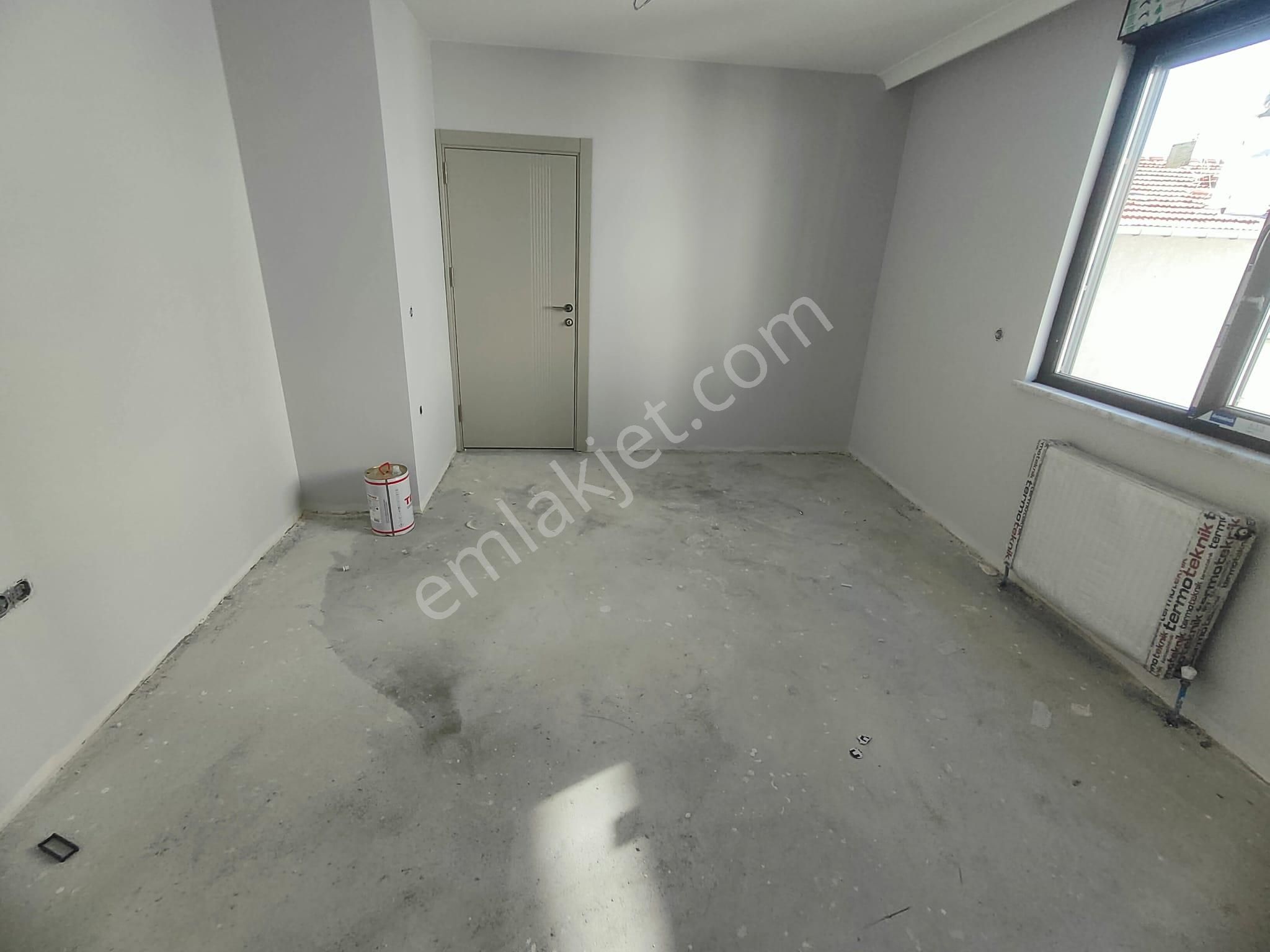 Emlak Dünyasından Altıntepede Deniz Manzaralı 3+2 Dubleks - Görsel 8