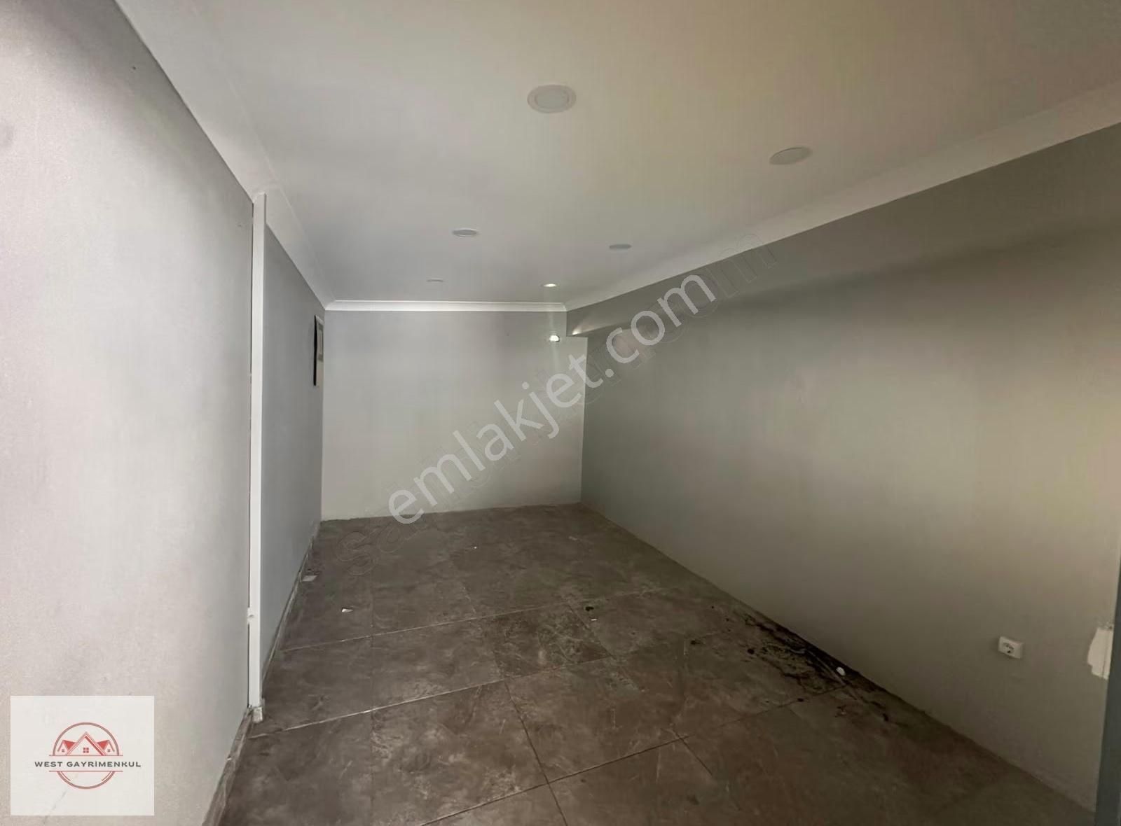 Bornova Pınarbaşı-satılık 230m² Sıfır Dükkan (işlek Cadde Üzeri) - Görsel 11