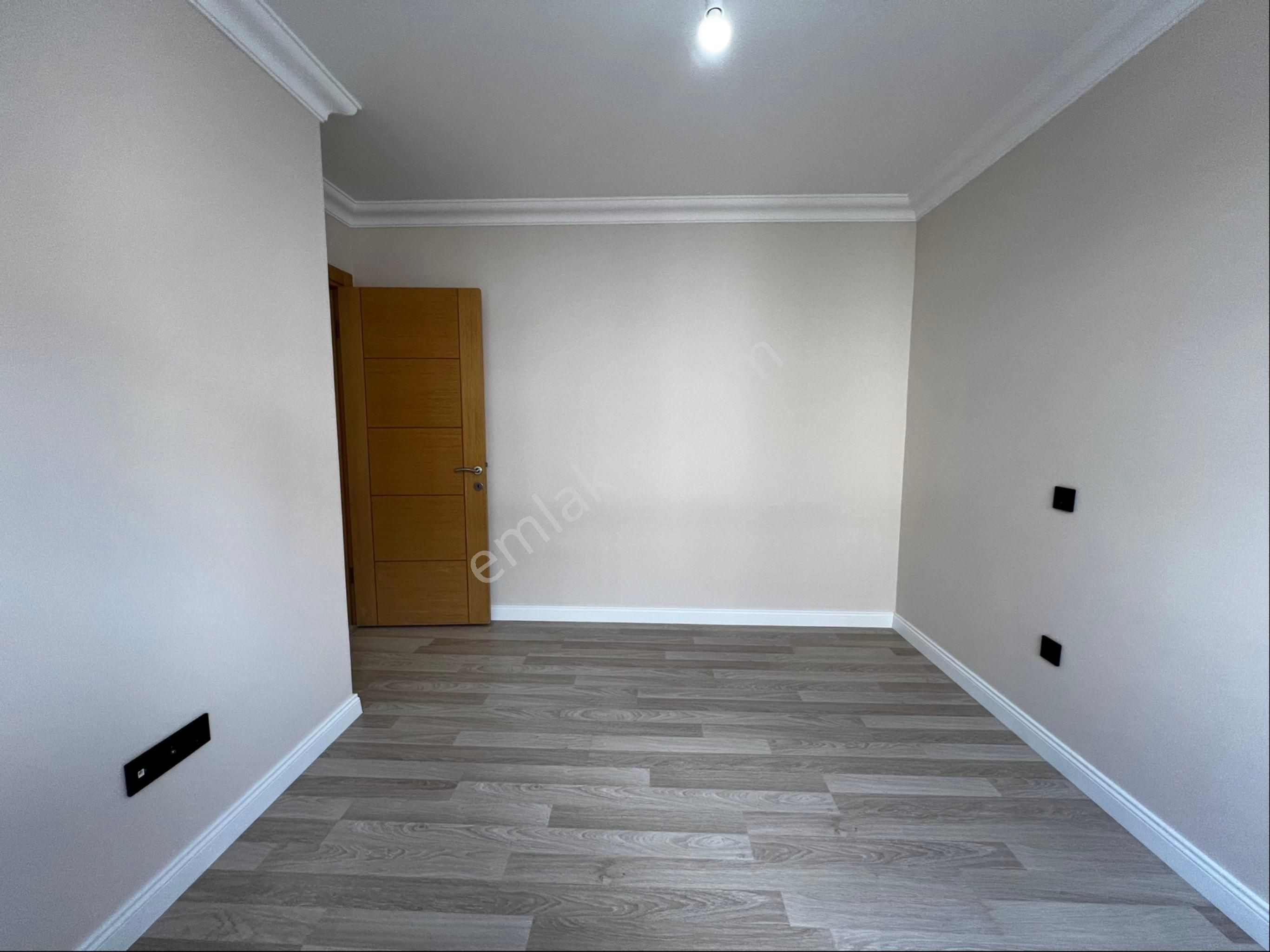 Oben'den Minibüs Caddesine Yakın 2+1 Net 75 M² - Görsel 19