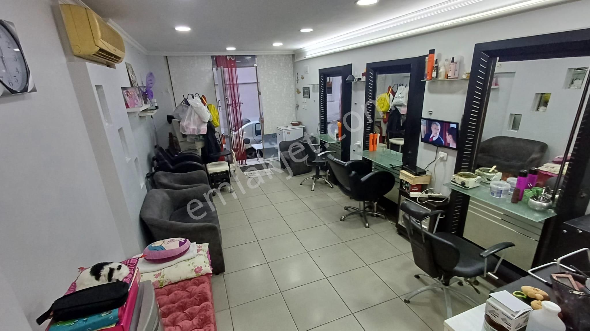 İnönü Caddesi İzmirspor Metro Yakını Satılık Dükkan 28m2 - Görsel 2