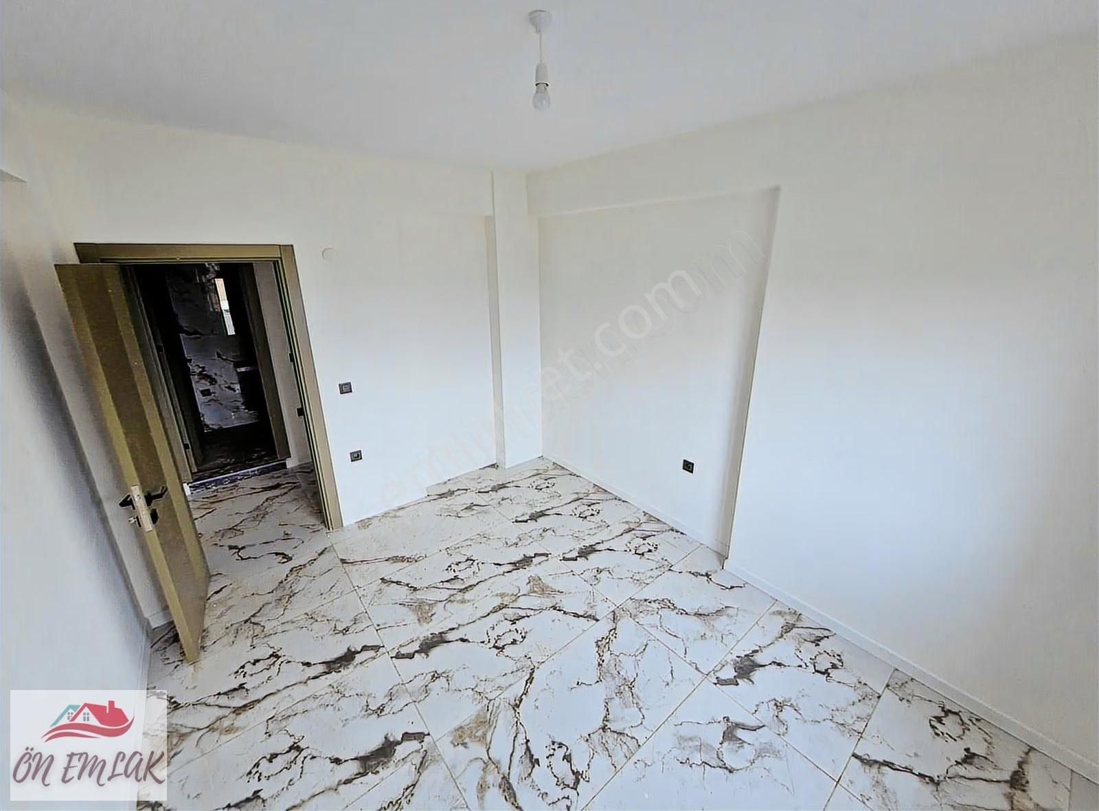 Ön Emlak'tan Burhaniye Bahçelievlerde Satılık Sıfır 1+1 Daire! - Görsel 14