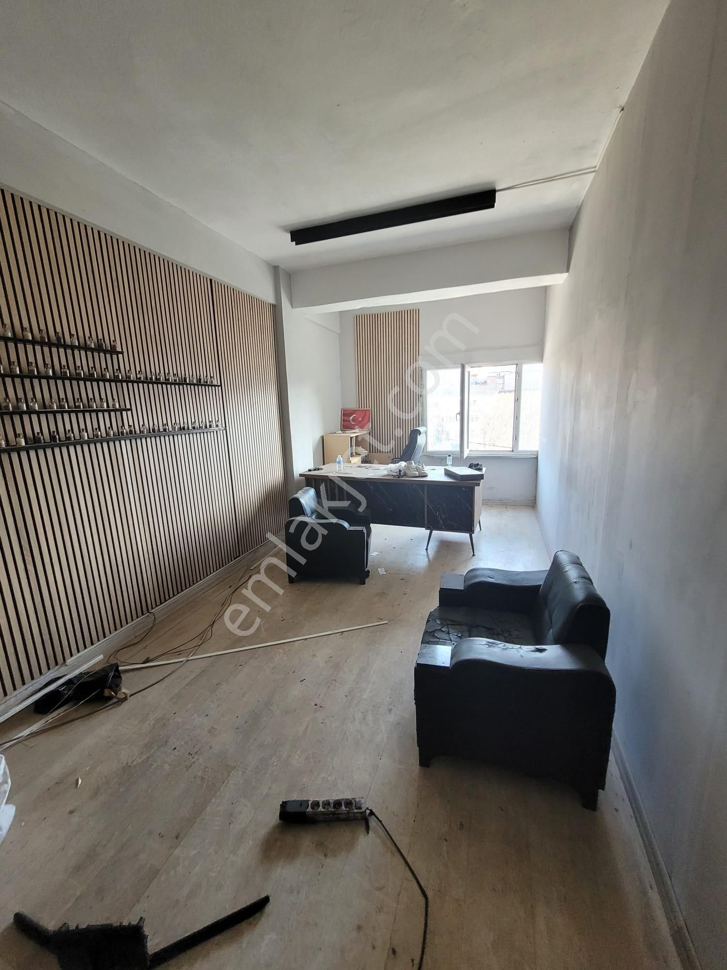 İmalathaneye Uygun Kiralık 220m2.iş Yeri - Görsel 17