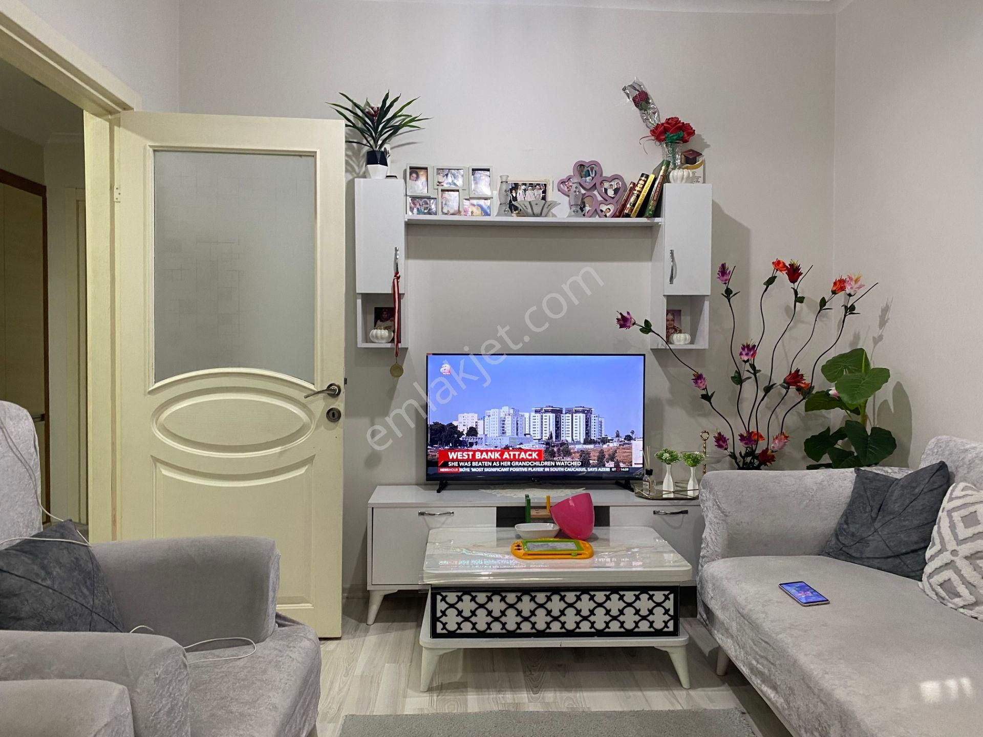 Avrupa Emlak Tan Esenler Fatih Mah 88m² 2+1 Bahçe Kat,10 Yıllık,iskanlı,krediye Uygun,satılık Daire - Görsel 3