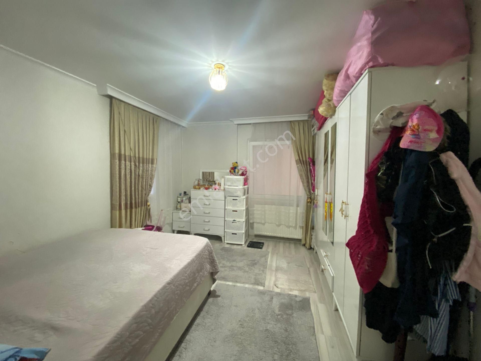 Avrupa Emlak Tan Esenler Fatih Mah 88m² 2+1 Bahçe Kat,10 Yıllık,iskanlı,krediye Uygun,satılık Daire - Görsel 9