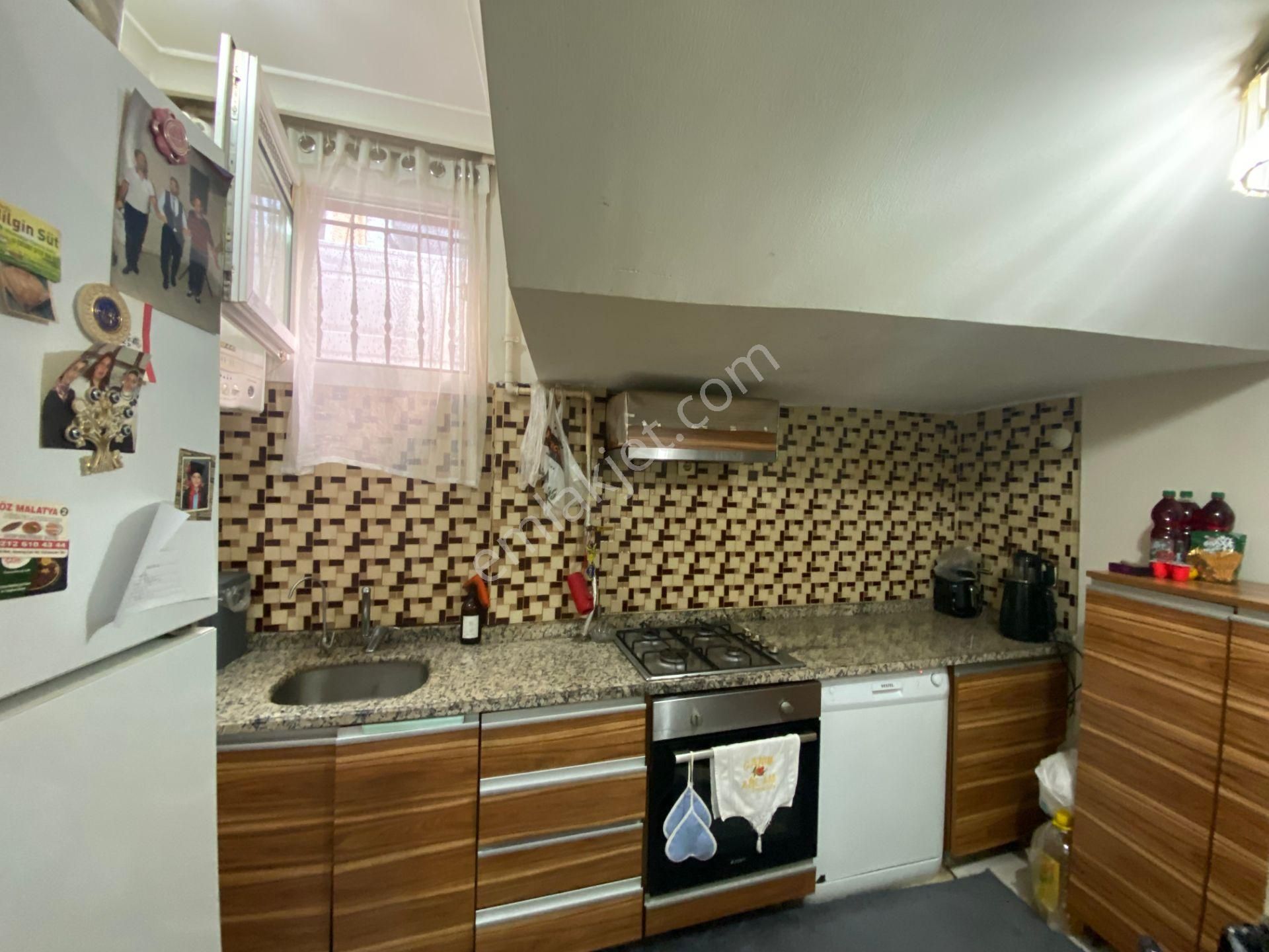 Avrupa Emlak Tan Esenler Fatih Mah 88m² 2+1 Bahçe Kat,10 Yıllık,iskanlı,krediye Uygun,satılık Daire - Görsel 4