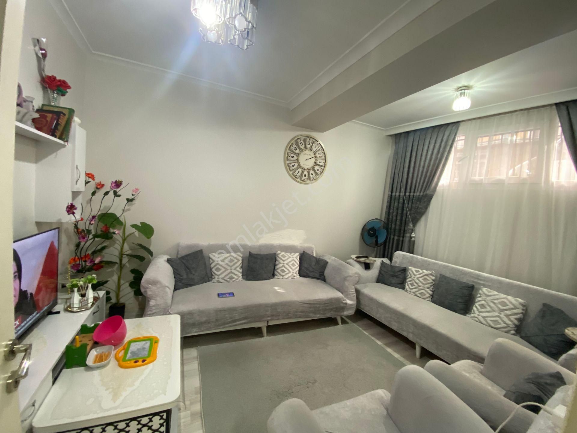 Avrupa Emlak Tan Esenler Fatih Mah 88m² 2+1 Bahçe Kat,10 Yıllık,iskanlı,krediye Uygun,satılık Daire - Görsel 2