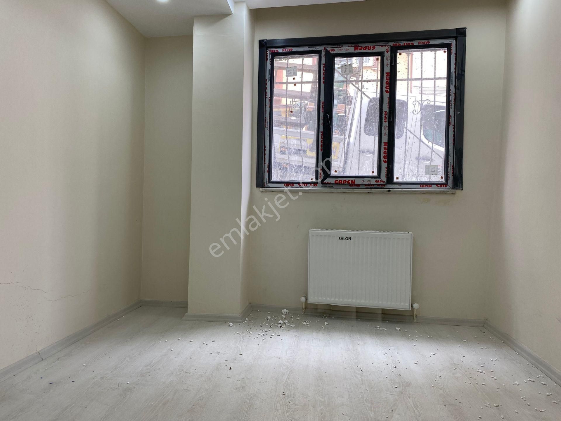 Avrupa Emlak Tan Esenler Fatih Mah 90m² 3+1 Bahçe Kat,sıfır,tek Daire Üzerine,satılık Daire - Görsel 2