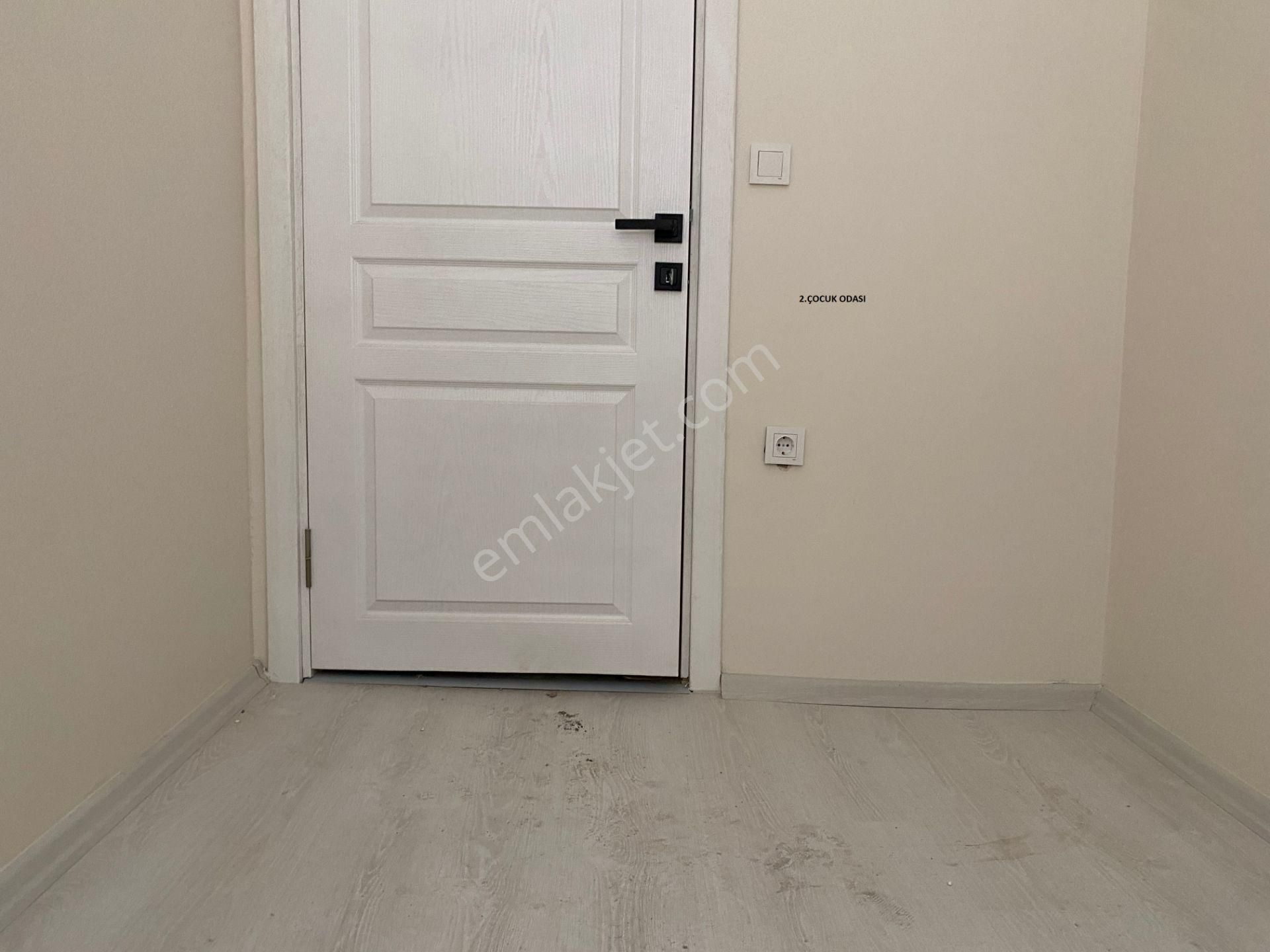 Avrupa Emlak Tan Esenler Fatih Mah 90m² 3+1 Bahçe Kat,sıfır,tek Daire Üzerine,satılık Daire - Görsel 10