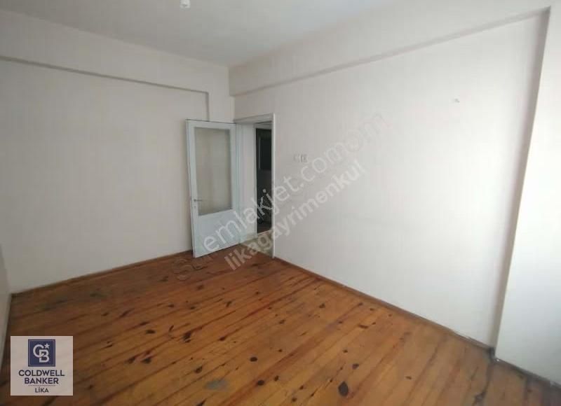 Çarşı Mah. Ptt Yanında 2+1 Satılık Daire/ofis/büro - Görsel 18