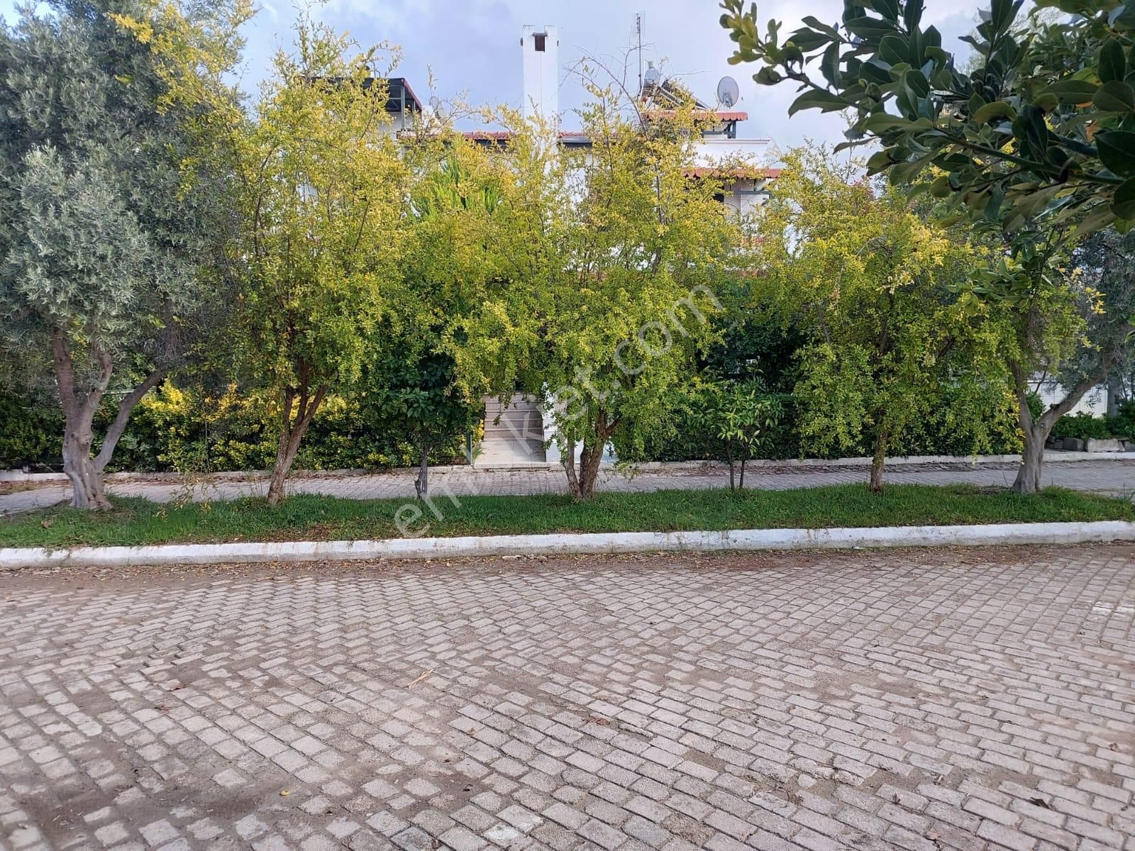 Sahil Sitelerinde Denize 350 Metre 3+1 Yazlık - Görsel 4