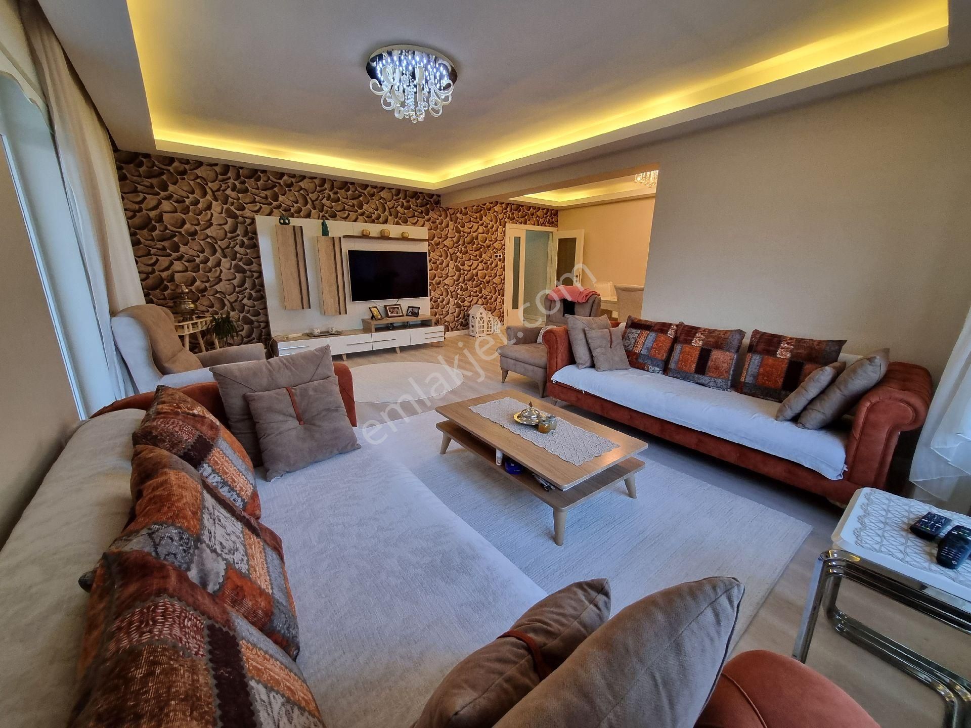 Antares & Şehir Hast.mevkii Cadde Üzeri 4+1 Çift Mutfak Çift Banyo Köşebaşı Manzaralı Yapılı Dubleks - Görsel 9