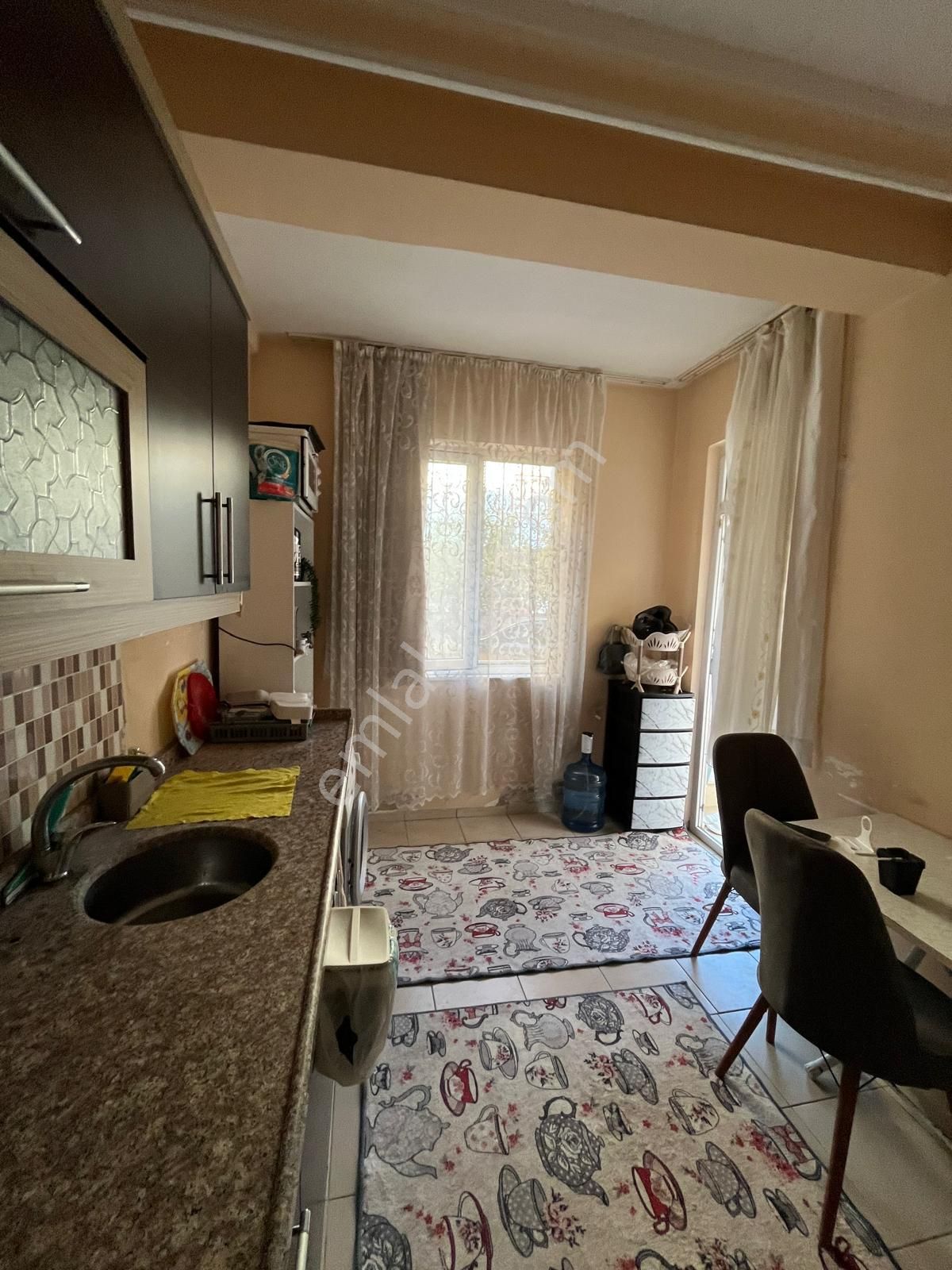 Merkezde Tramvay Yakını Çok Geniş 2+1 - Görsel 8