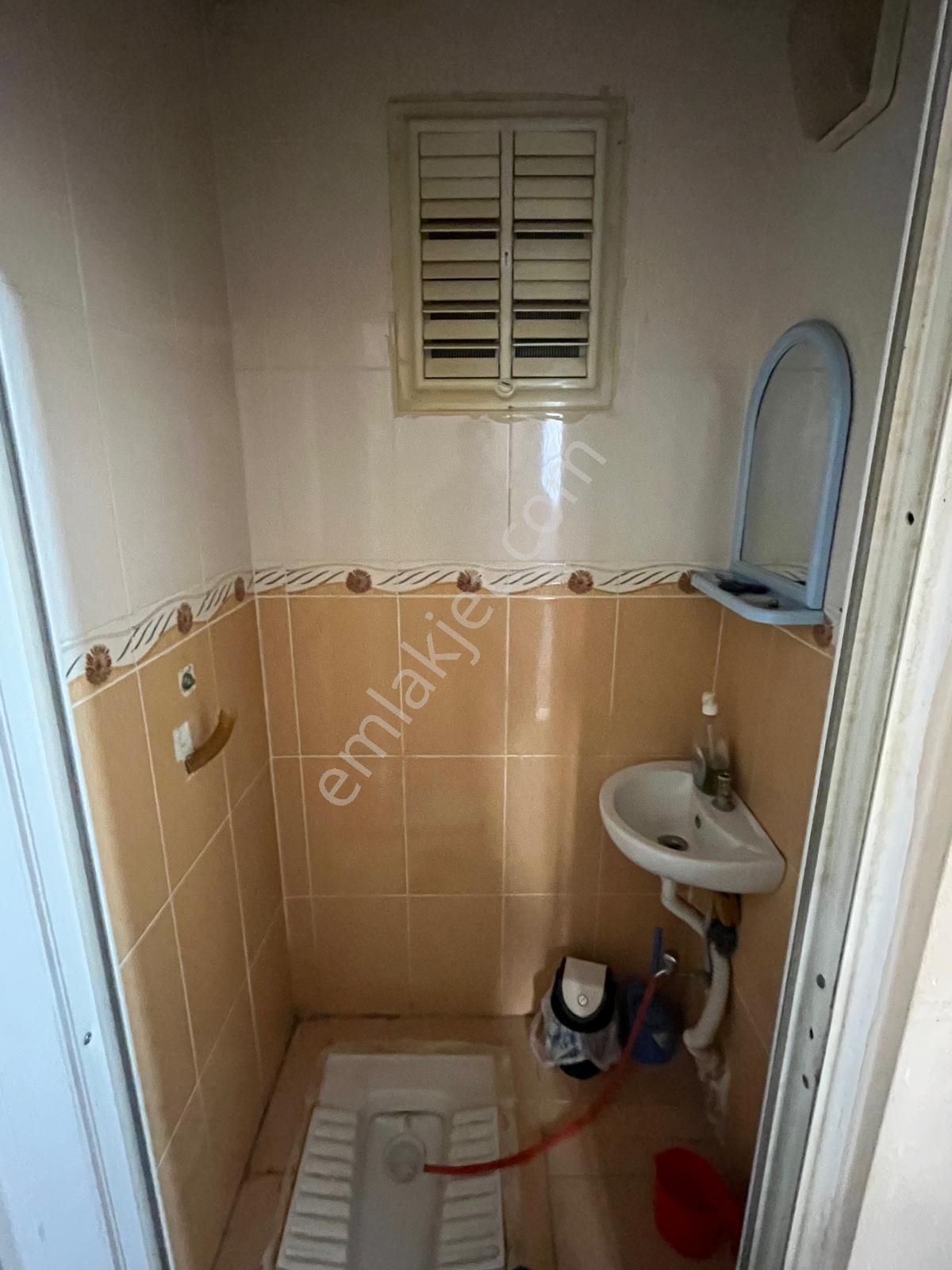 Merkezde Tramvay Yakını Çok Geniş 2+1 - Görsel 22