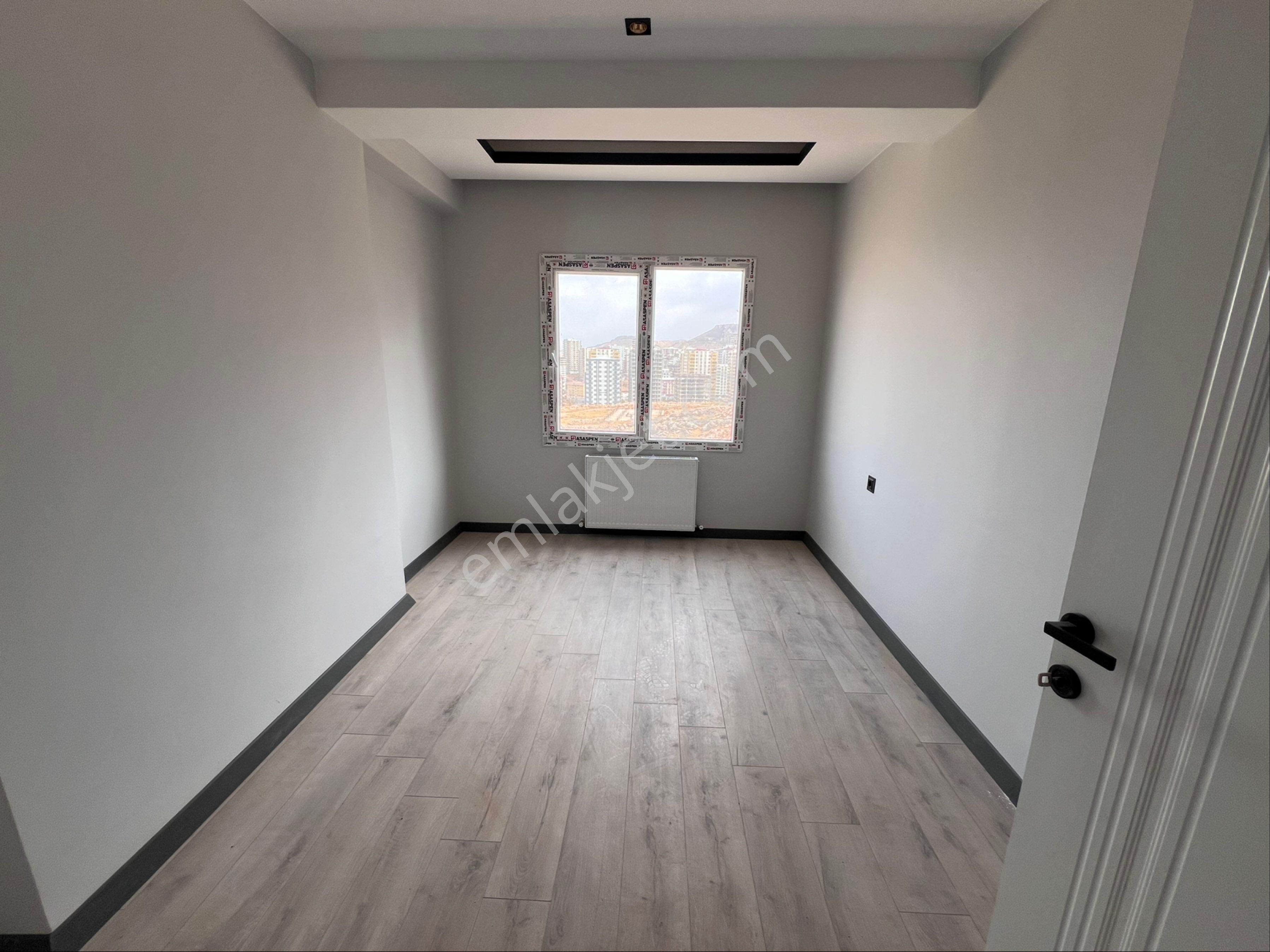 Murat Emlaktan Ultra Lüks Sıfır Siteli 3+1 Dairemiz Satılıktır - Görsel 21