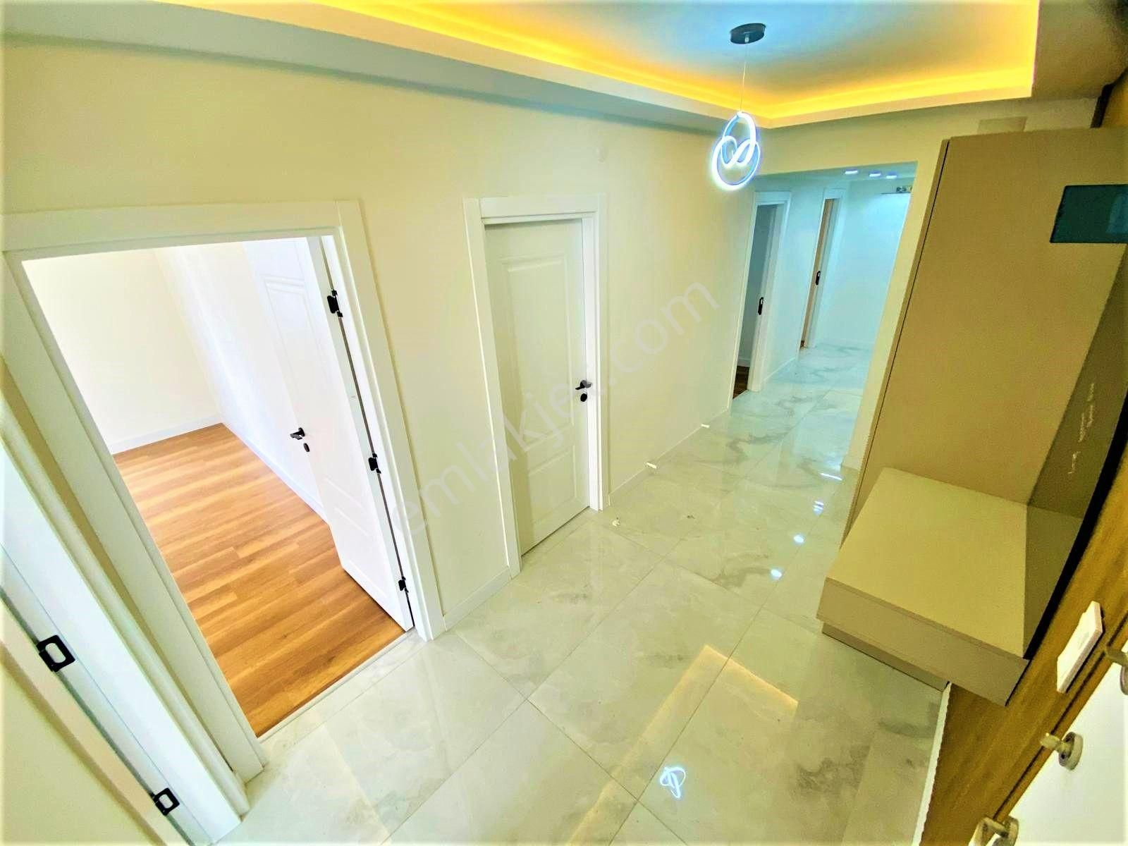 Ak&er Emlaktan İkizçayda 3+1 Kendine Ait Otoparklı Daire - Görsel 3