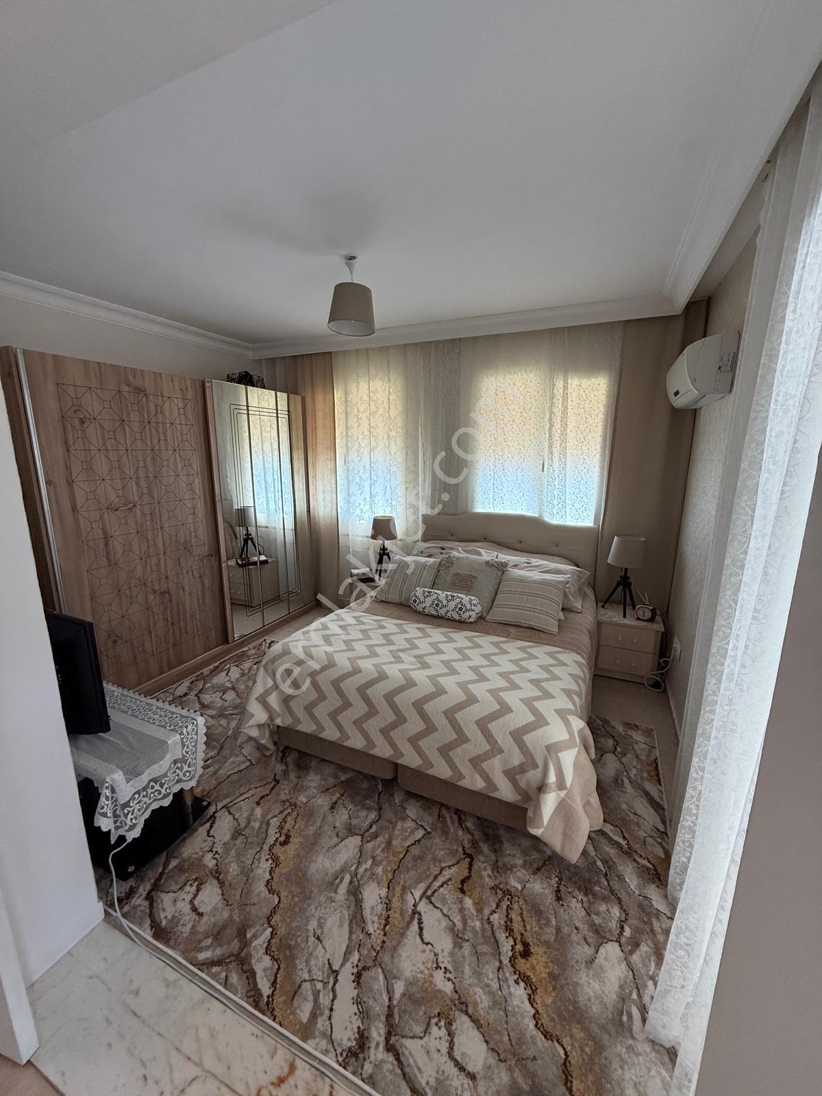 Kuşadası Davutlar Caferli'de Deniz Manzaralı Satılık Villa - Görsel 24