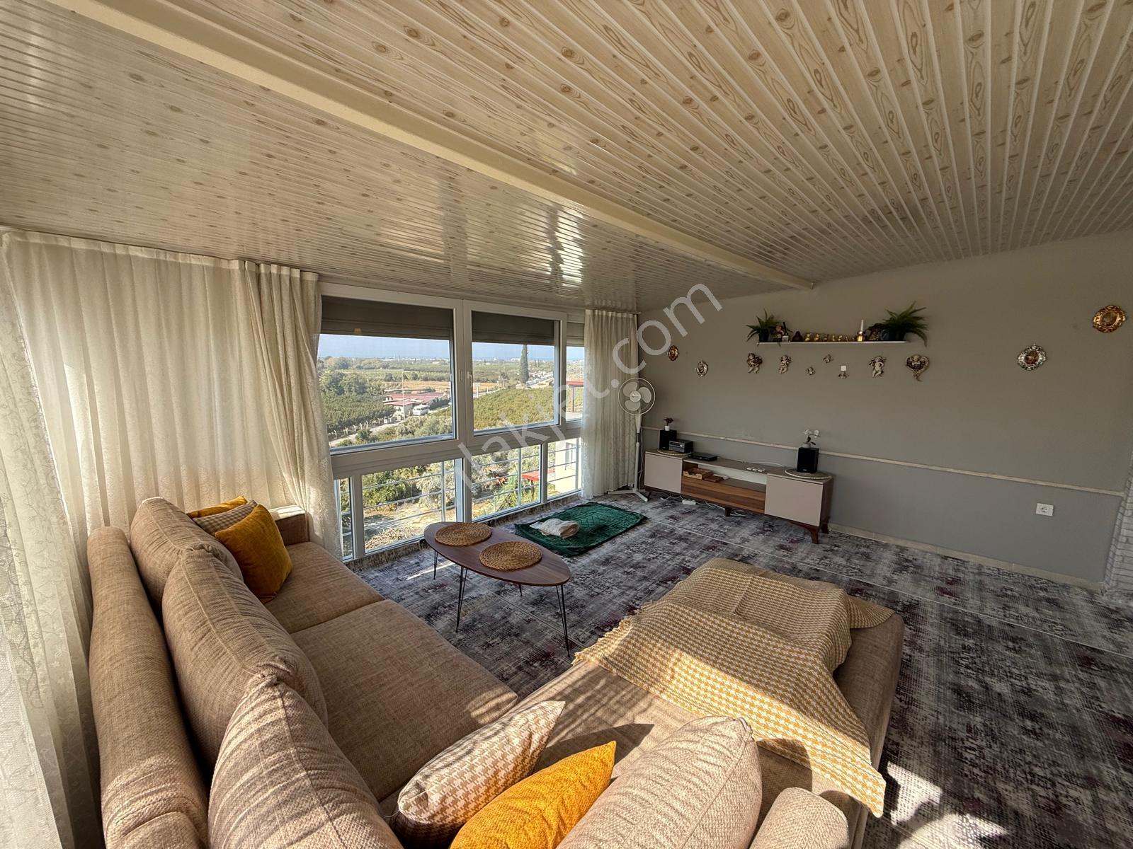 Kuşadası Davutlar Caferli'de Deniz Manzaralı Satılık Villa - Görsel 7