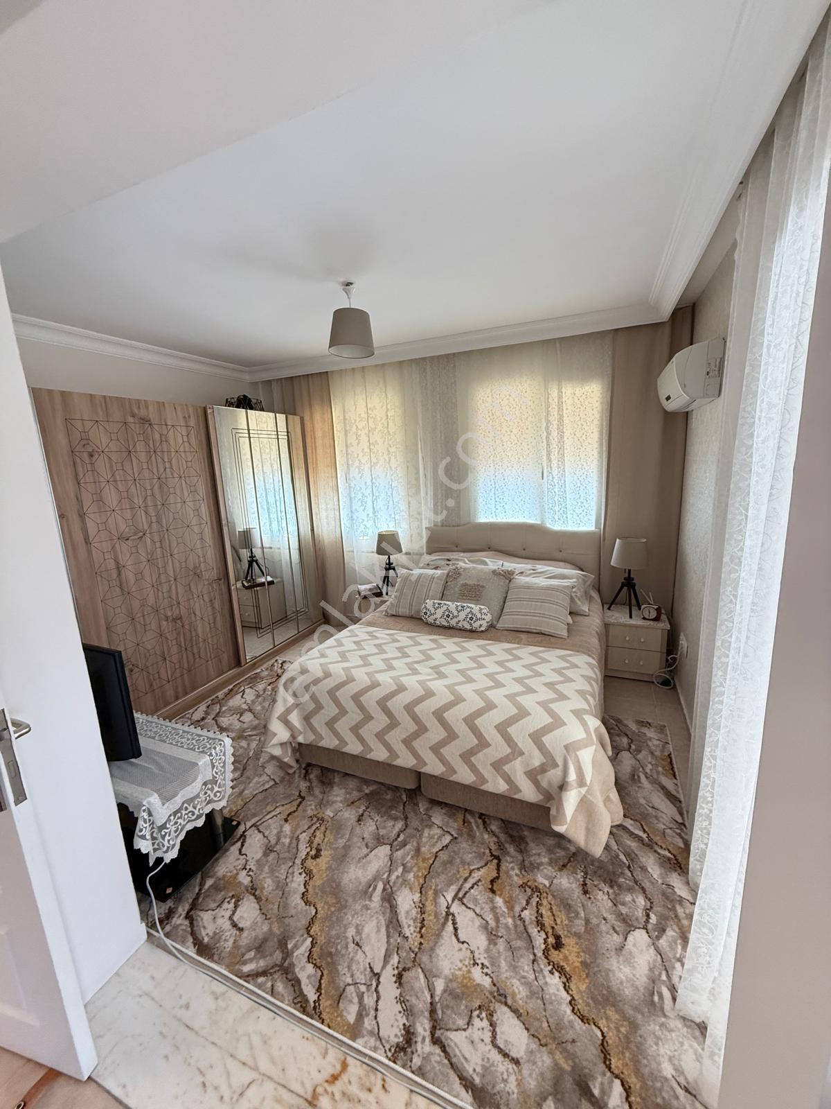Kuşadası Davutlar Caferli'de Deniz Manzaralı Satılık Villa - Görsel 25