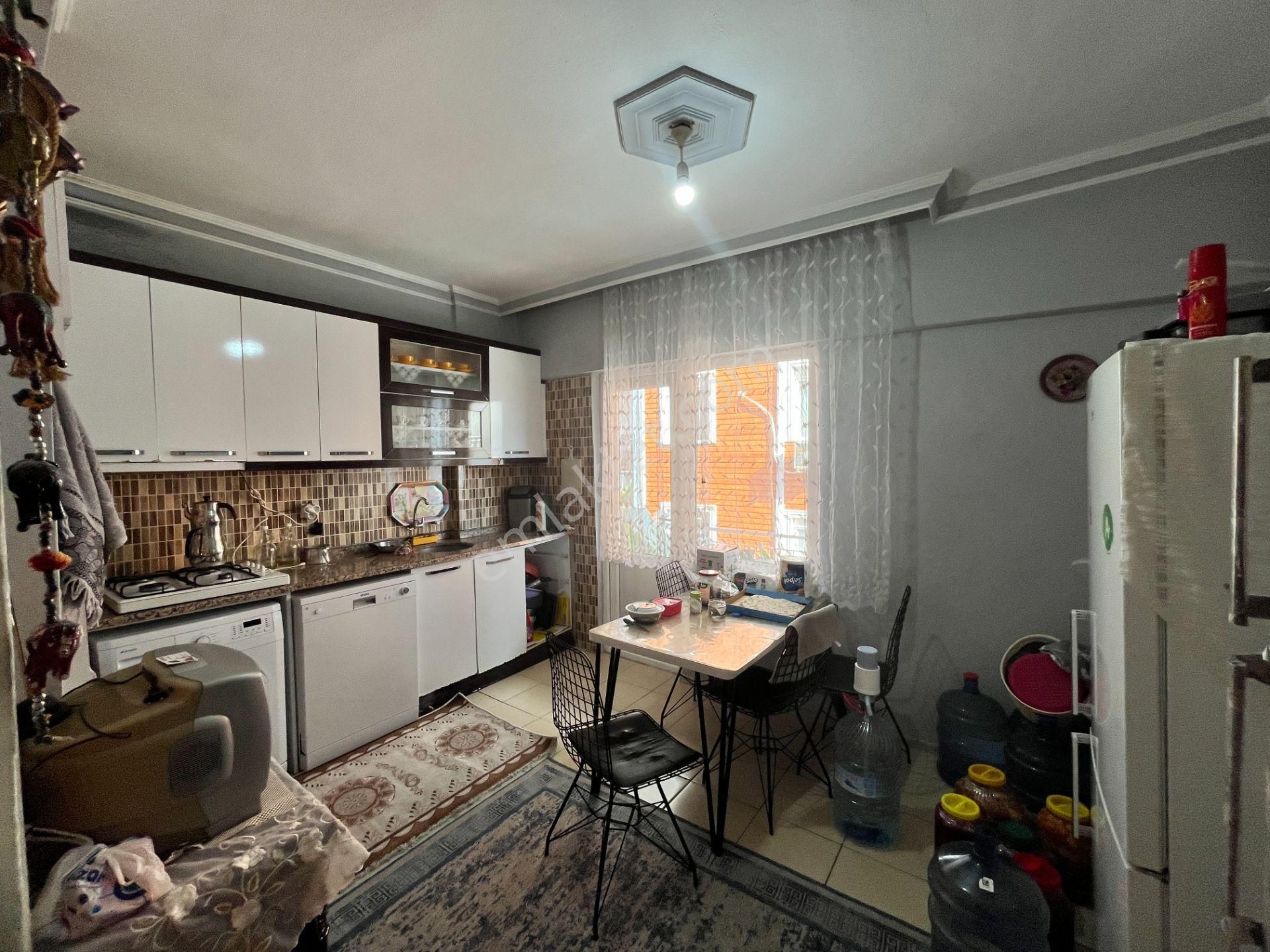 Servis Güzergahında Ayrı Mutfaklı Arakat 3+1 Daire - Görsel 14