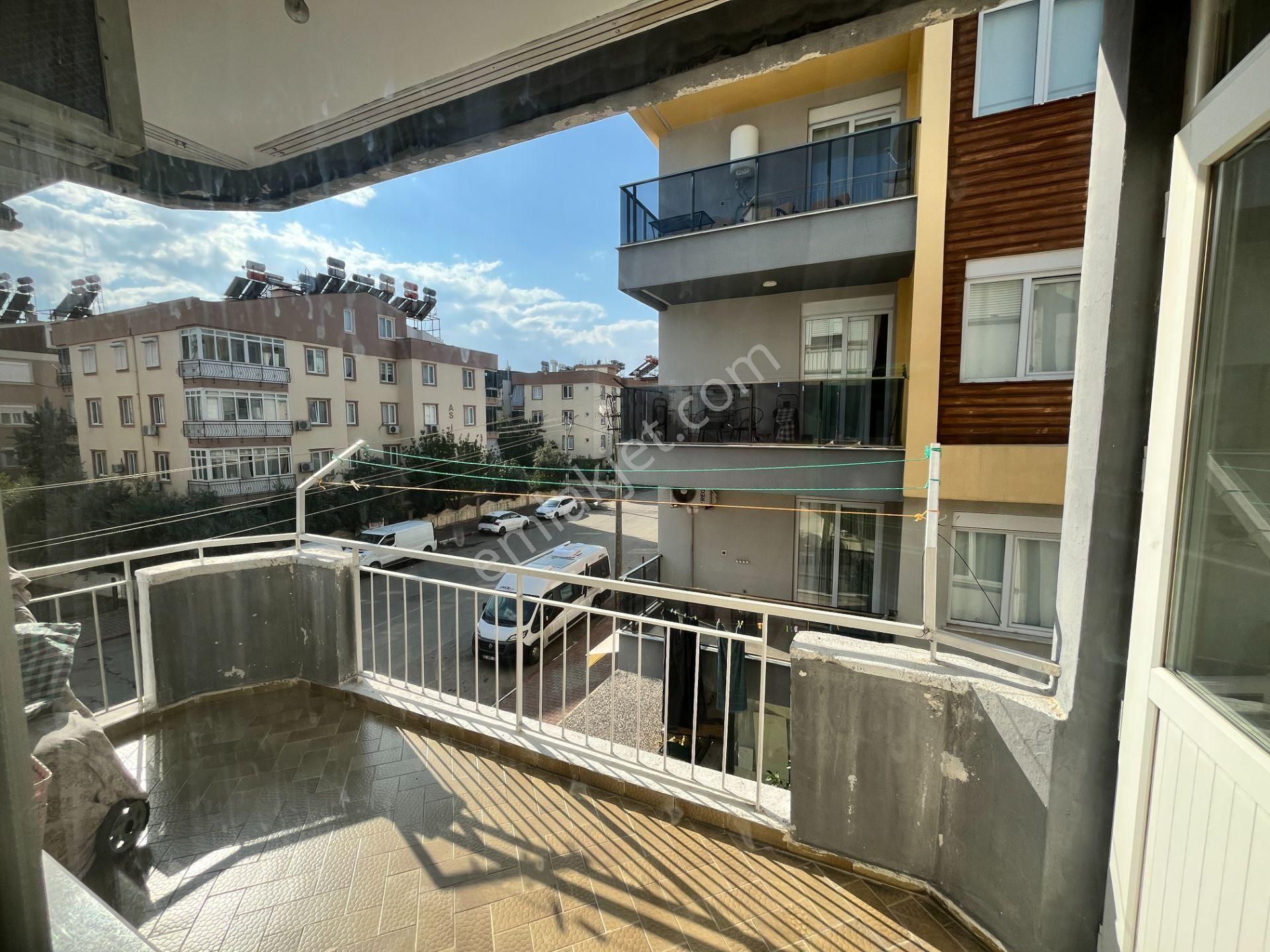 Servis Güzergahında Ayrı Mutfaklı Arakat 3+1 Daire - Görsel 12