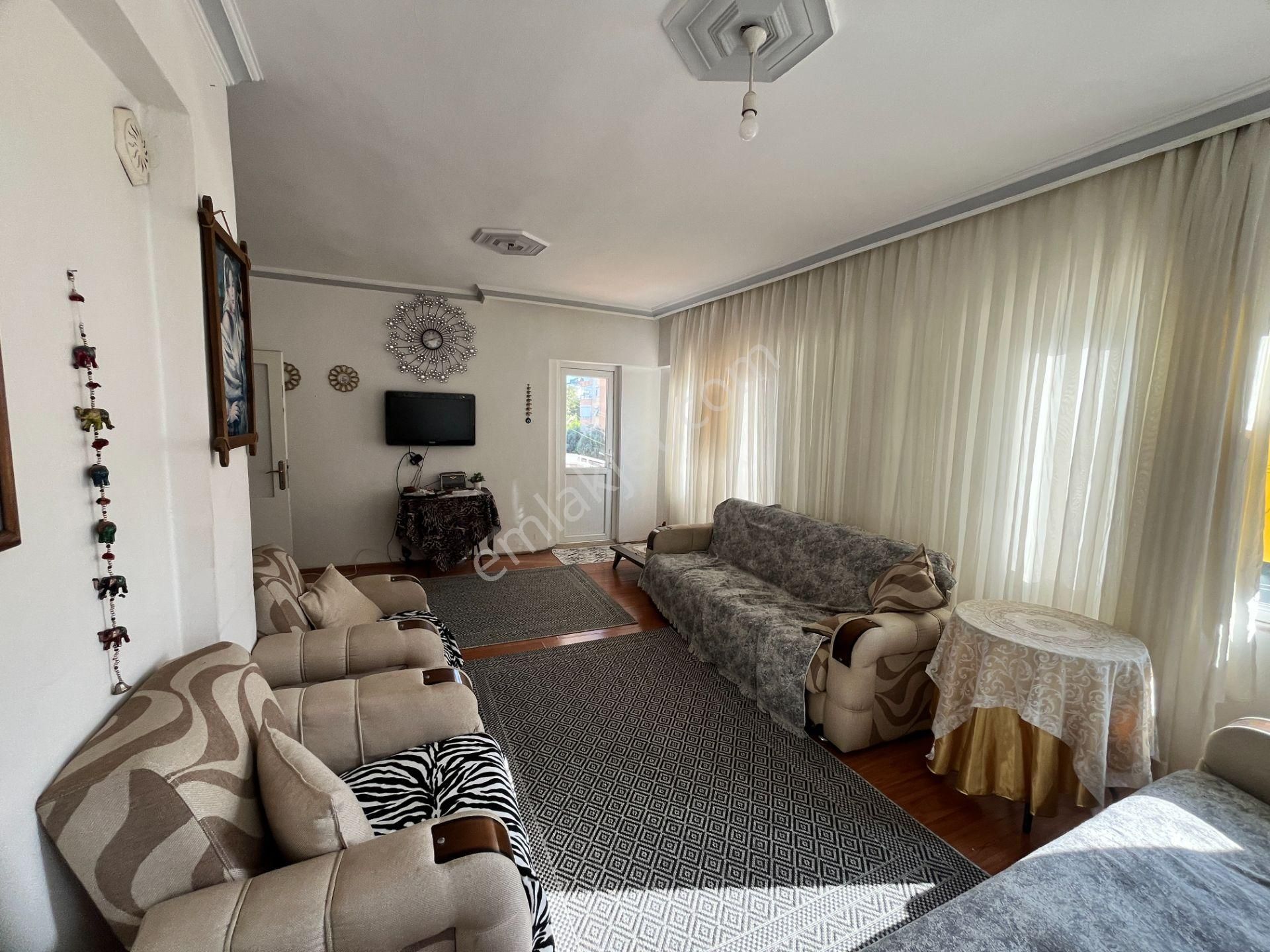 Servis Güzergahında Ayrı Mutfaklı Arakat 3+1 Daire - Görsel 9