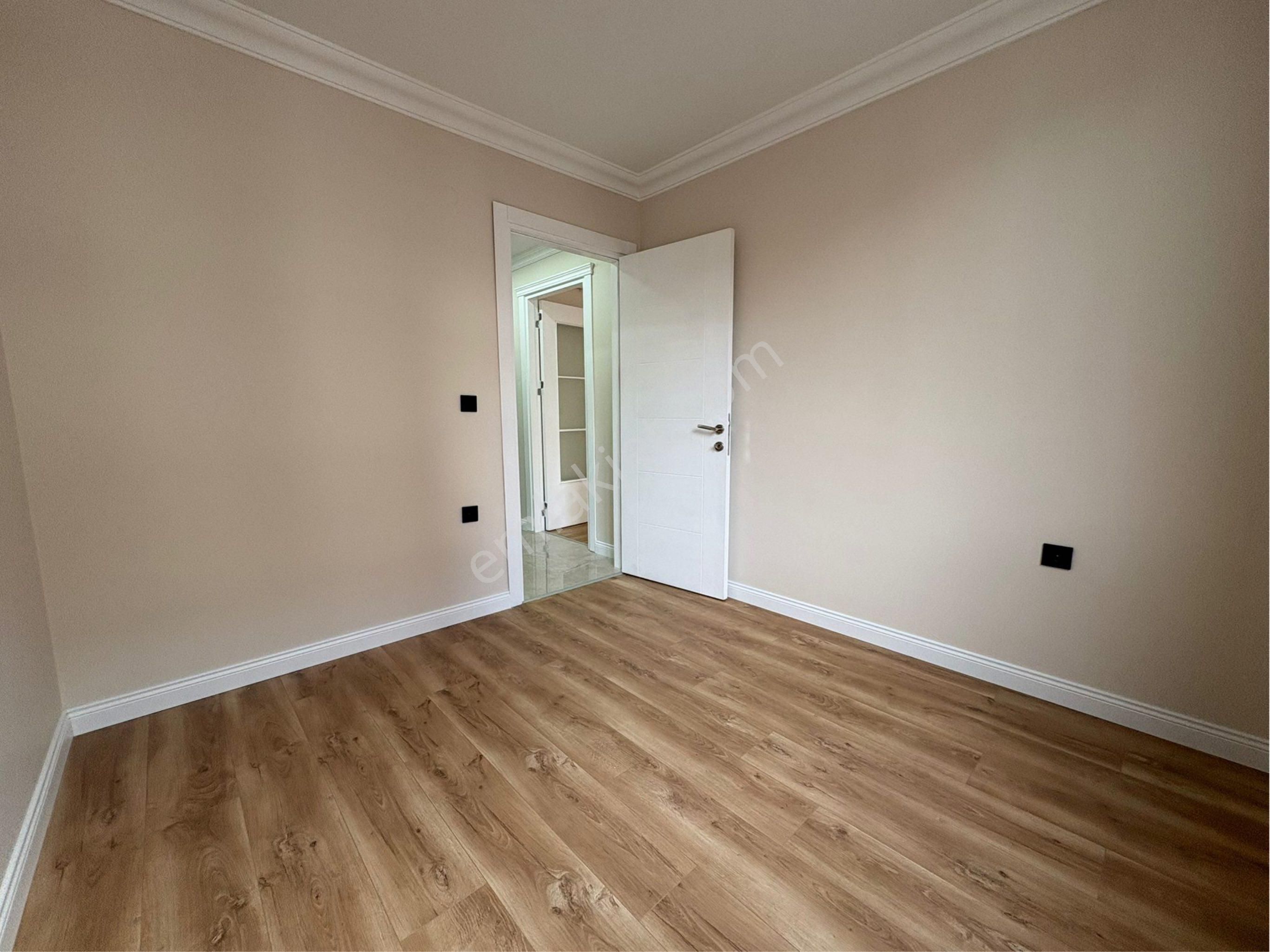 Oben'den Küçükyalıda Metroya Yakın 2+1 Net 60 M² - Görsel 20