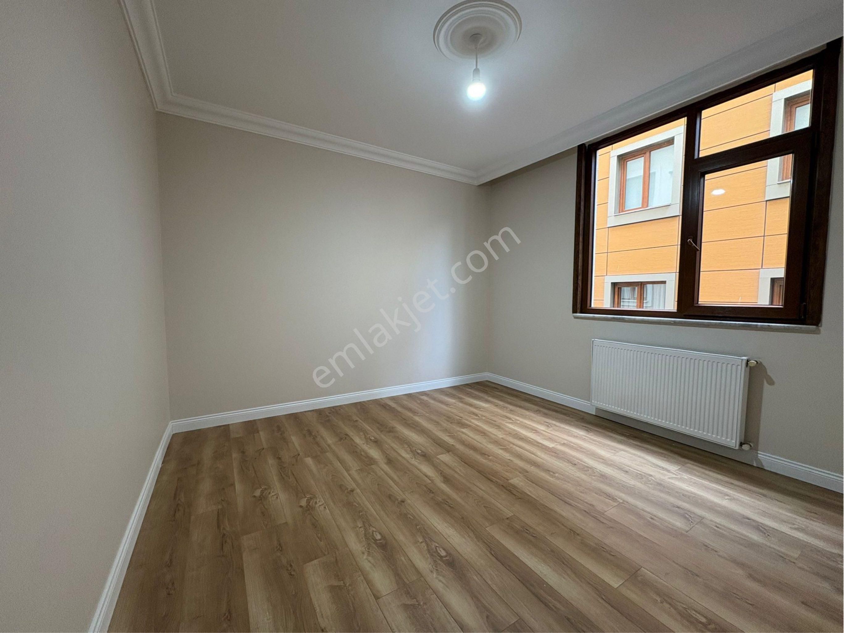 Oben'den Küçükyalıda Metroya Yakın 2+1 Net 60 M² - Görsel 13