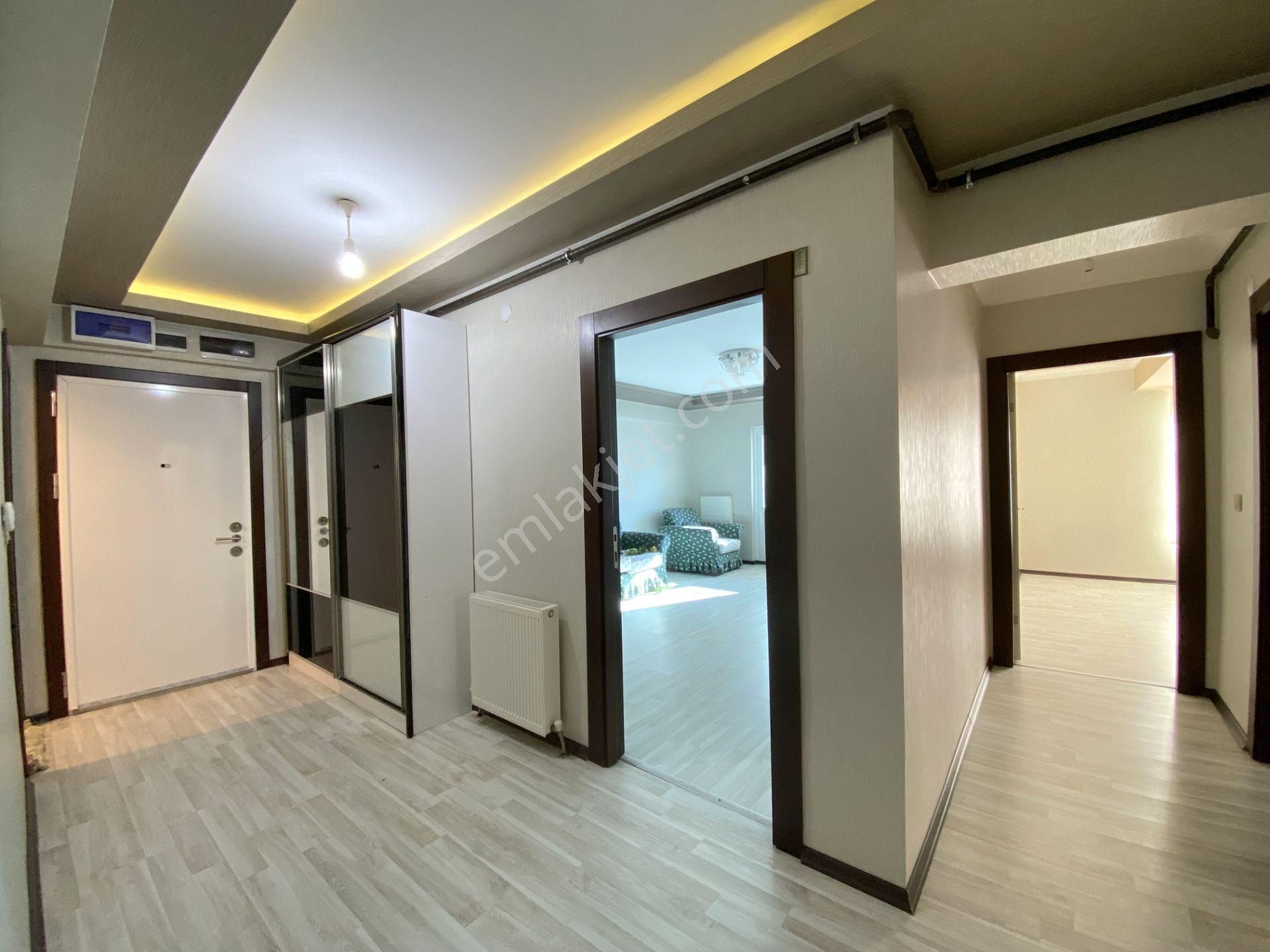 Doğantepe'de, 3+1, Güney Cephe, Balkonlu, Giriş Konumunda Daire! - Görsel 8