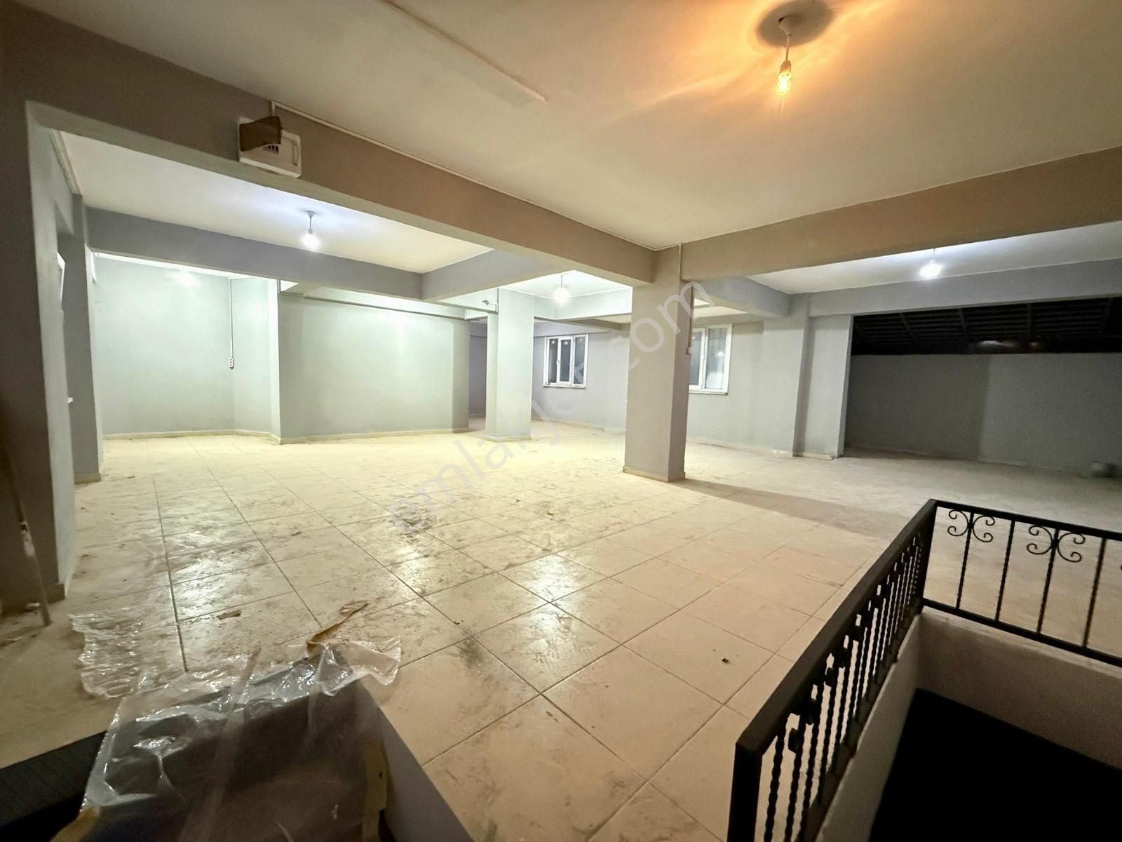 Lale Yapı'dan İ.paşa Mah 275m² Krediye Uygun Depolu Dükkan - Görsel 8