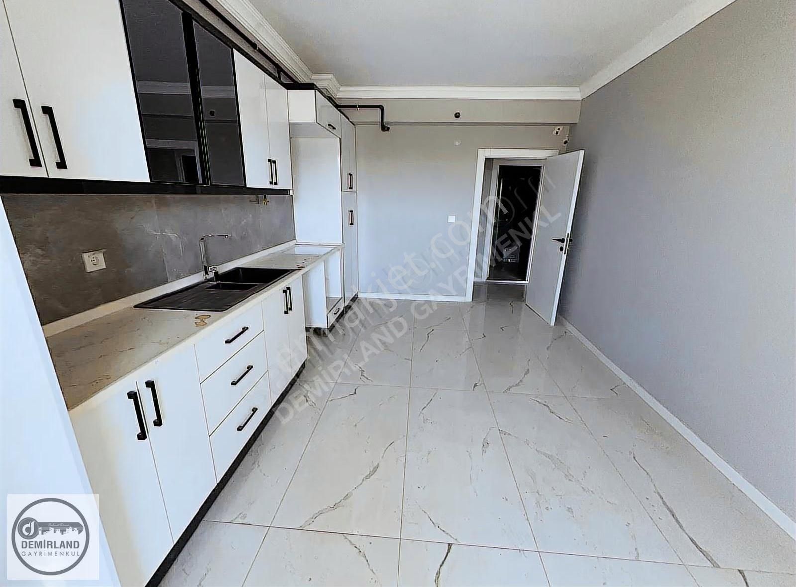 Demirland'dan Satılık Erka Çarşı'da Sıfır 3+1 Daire - Görsel 2