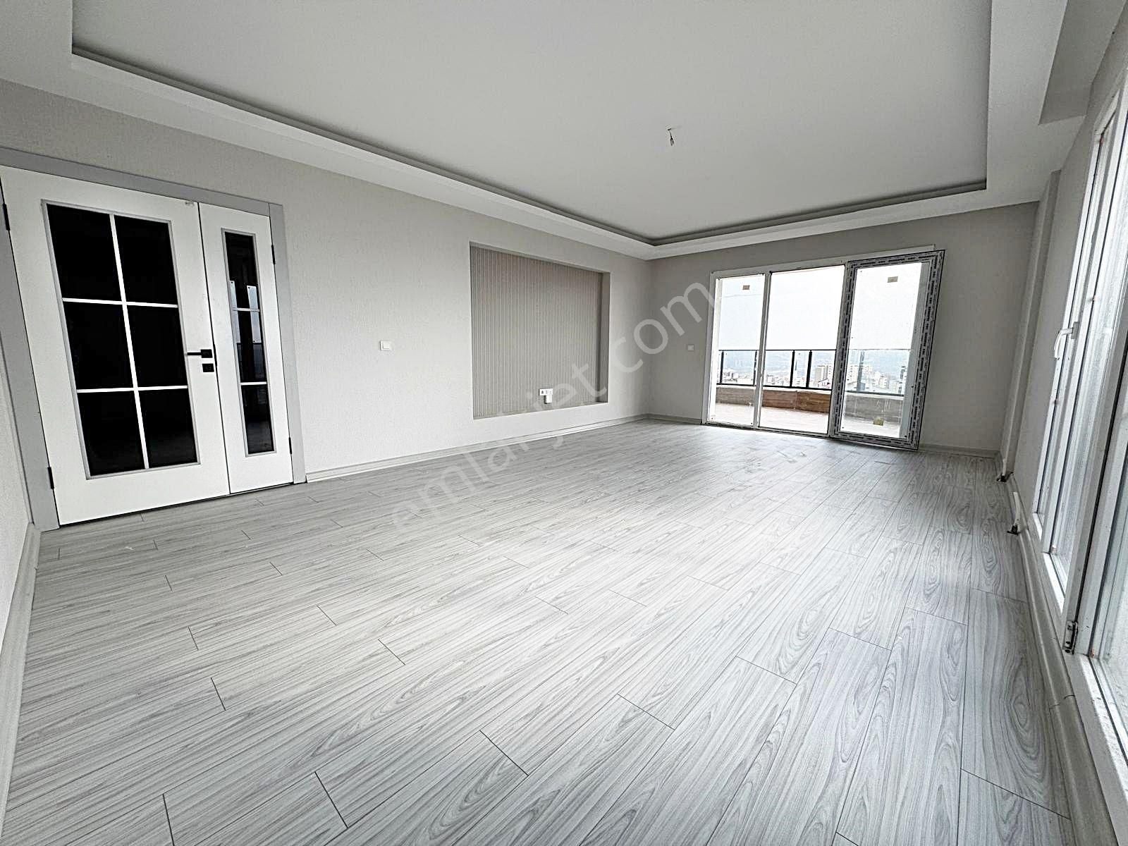 Çiğdemtepede 3+1 Ultra Lüks Yapılı Manzaralı Sıfır Site Dairesi - Görsel 10