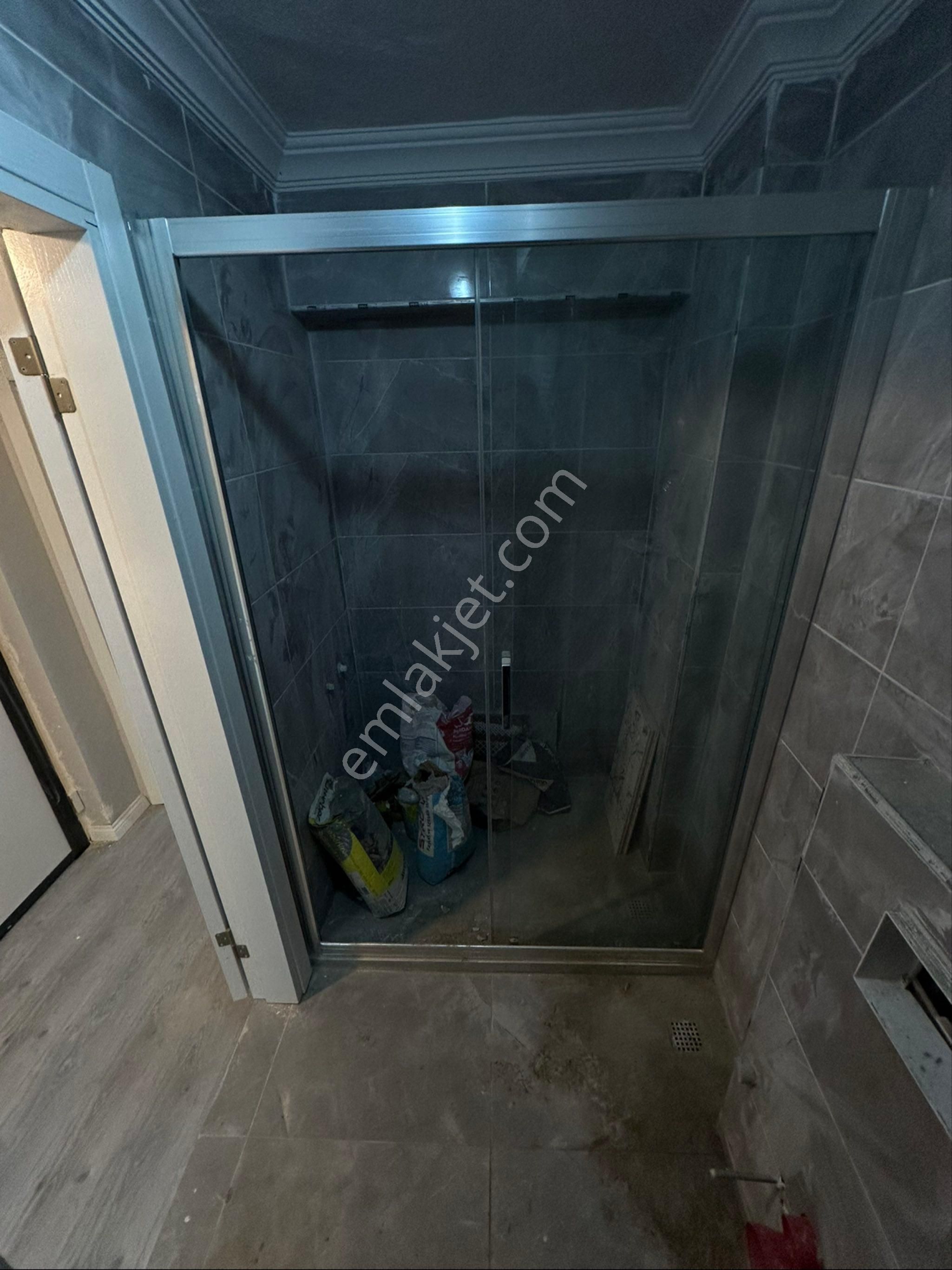 Özgür İnşaat’tan Esentepe Mah 1+1 80m2 Krediye Uygun A Dan Z Ye Sıfırlanmış Bahçe Katı - Görsel 15