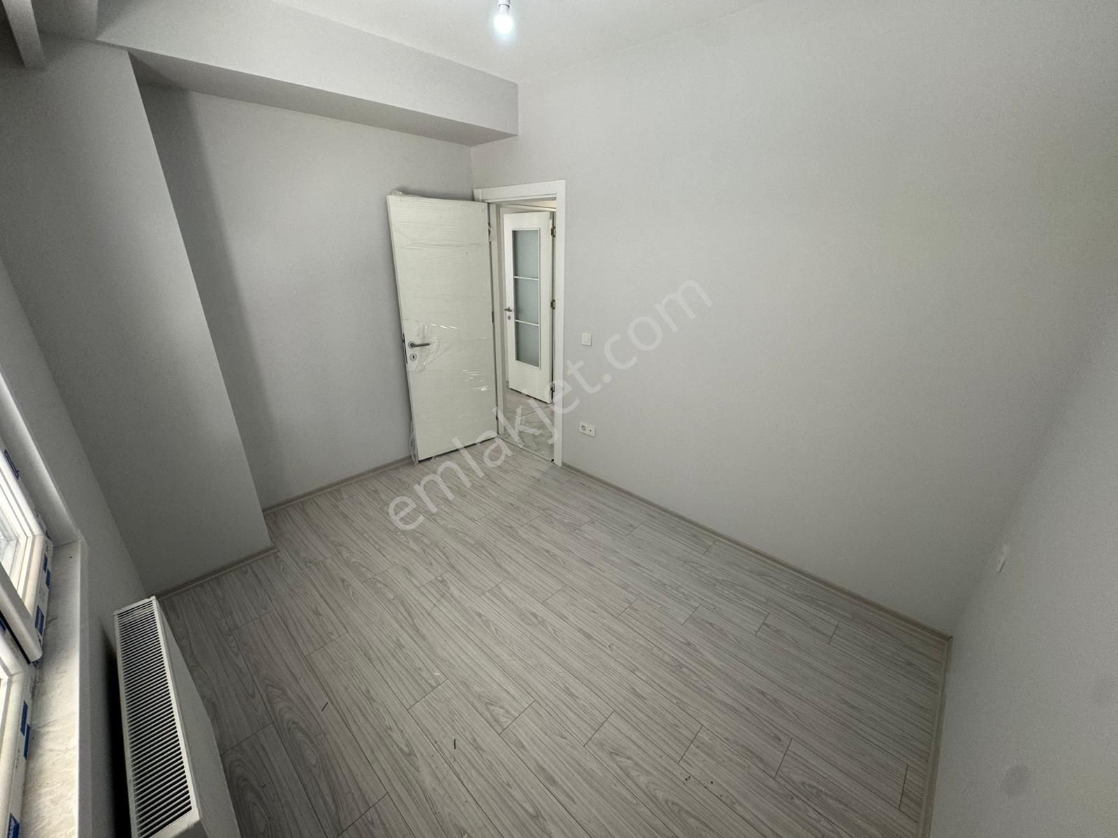 Yatırım'dan Küçükyalı'da Sahile Yakın Bahçe Teraslı Sıfır * 2+1 - Görsel 35