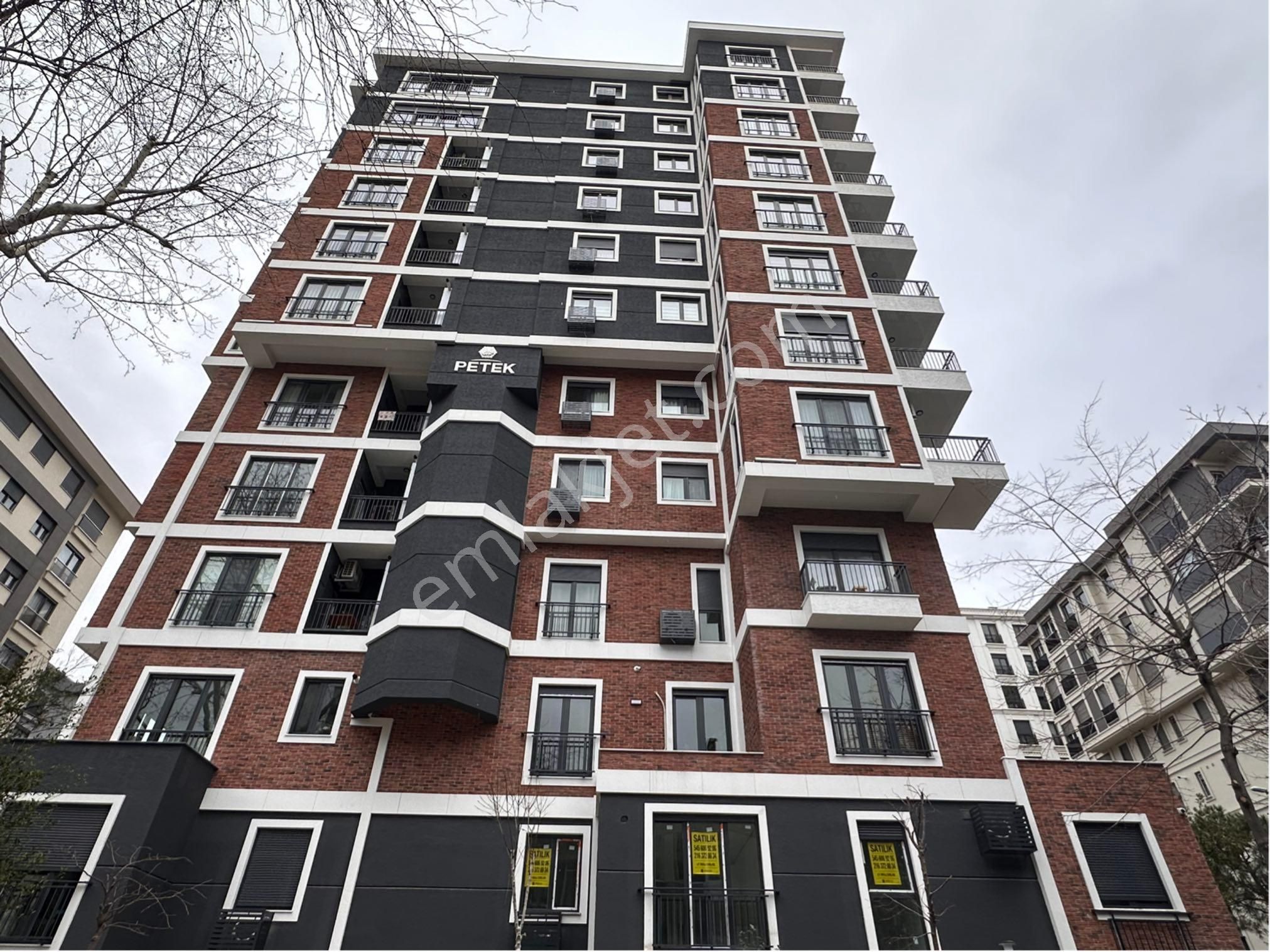 Çatalçeşmede Caddeye 6. Bina 2+1 75 M2 Yeni Bina