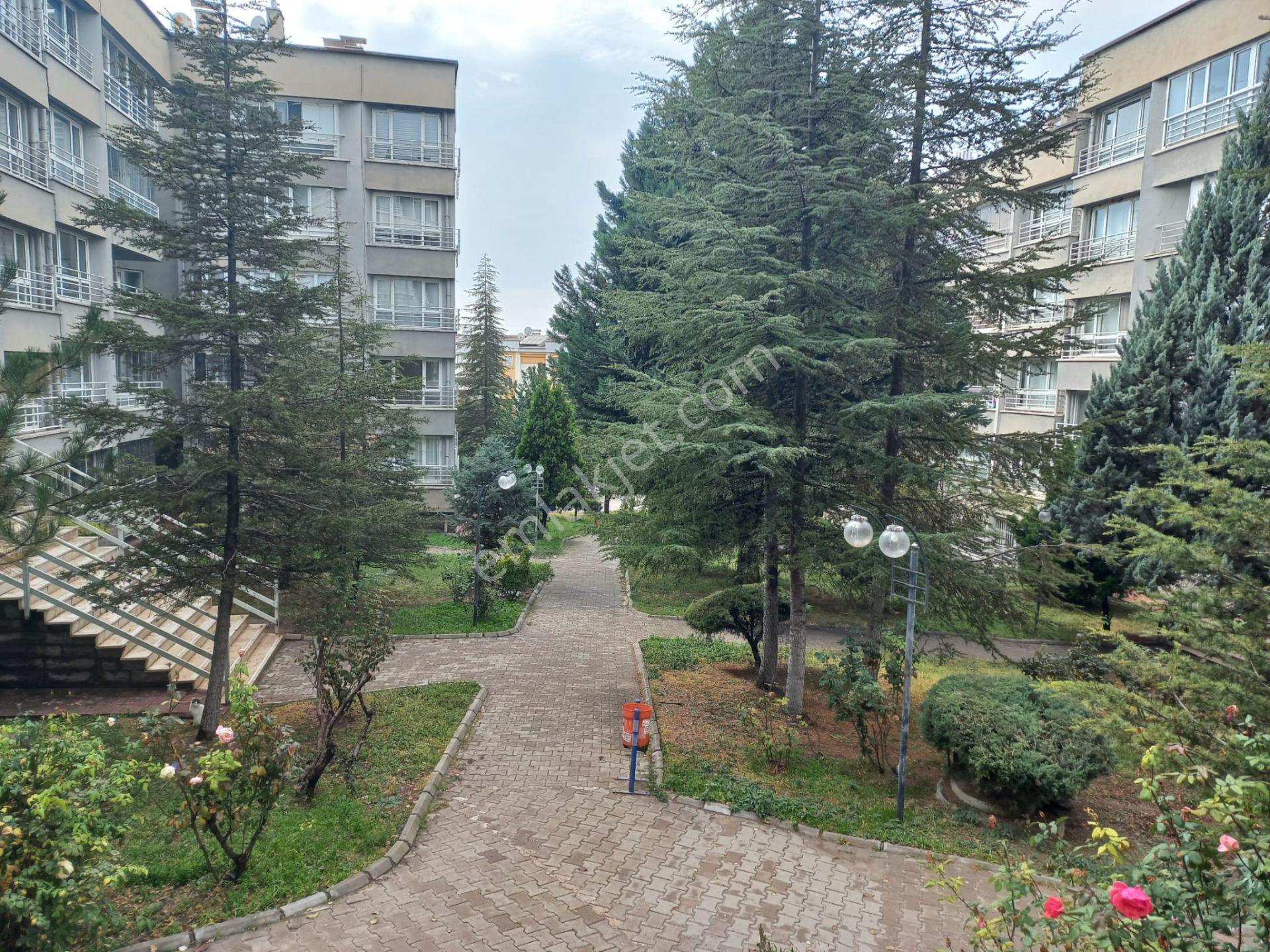Çıtırık Tan Eryaman Güzelkent Mah.4+1 Yapılı Satılık Daire - Görsel 25