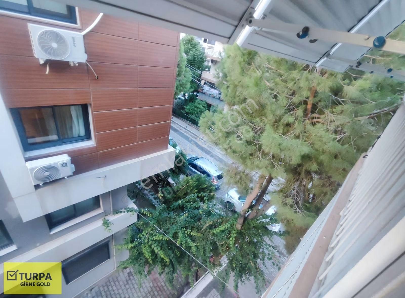 Karşıyaka Bahçelievler De Satılık 3+1 Daire - Görsel 2