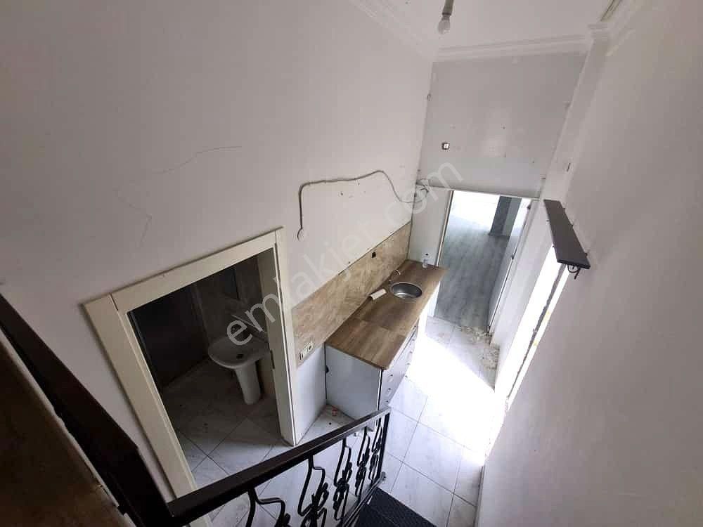 Mahmutlar Mahallesi Atatürk Caddesi Üzerinde Köşebaşı Kiralık Dükkan - Görsel 8