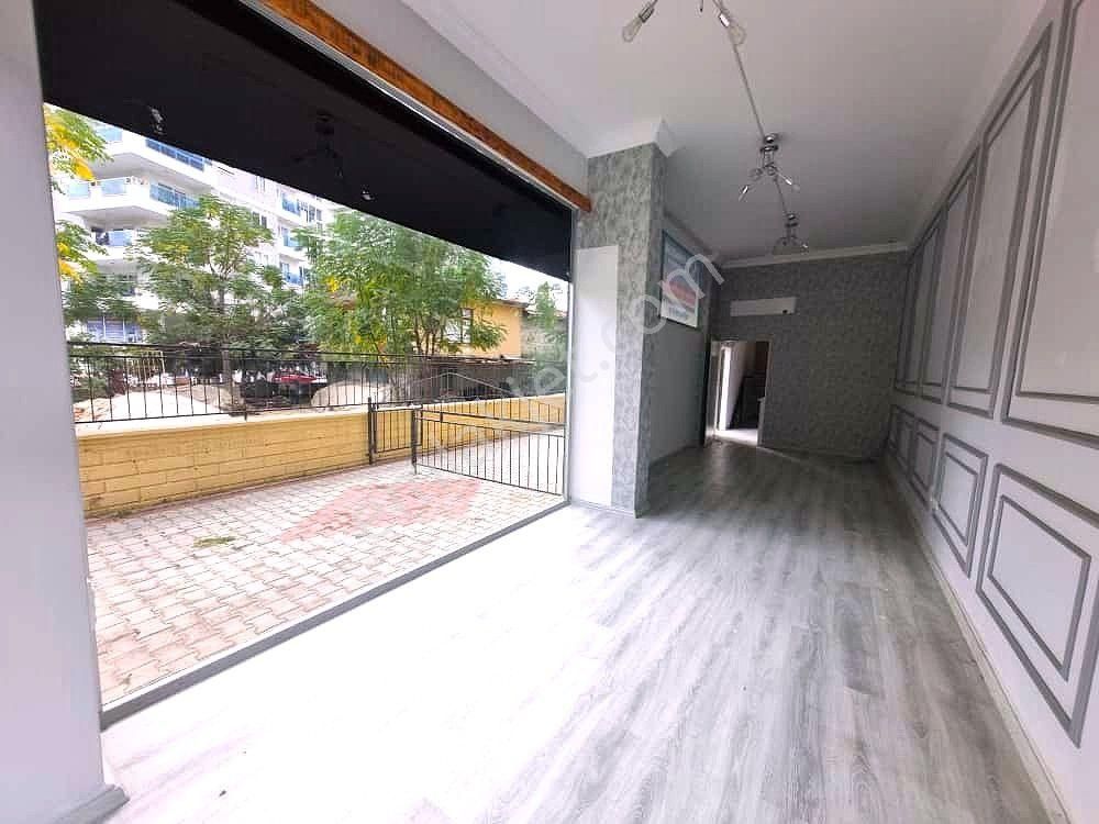 Mahmutlar Mahallesi Atatürk Caddesi Üzerinde Köşebaşı Kiralık Dükkan - Görsel 17