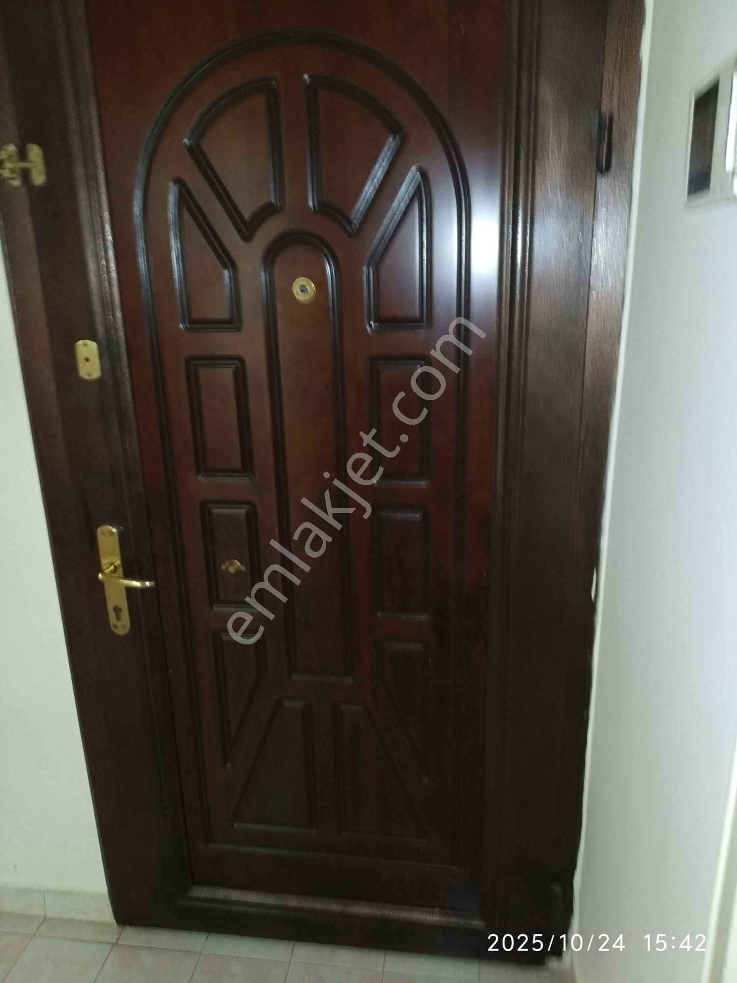 Demetevler Metrosuna Yakın Asansörlü Binada Bağımsız Salon 3+1 Ön Cephe Krediye Uygun Satılık Daire - Görsel 20