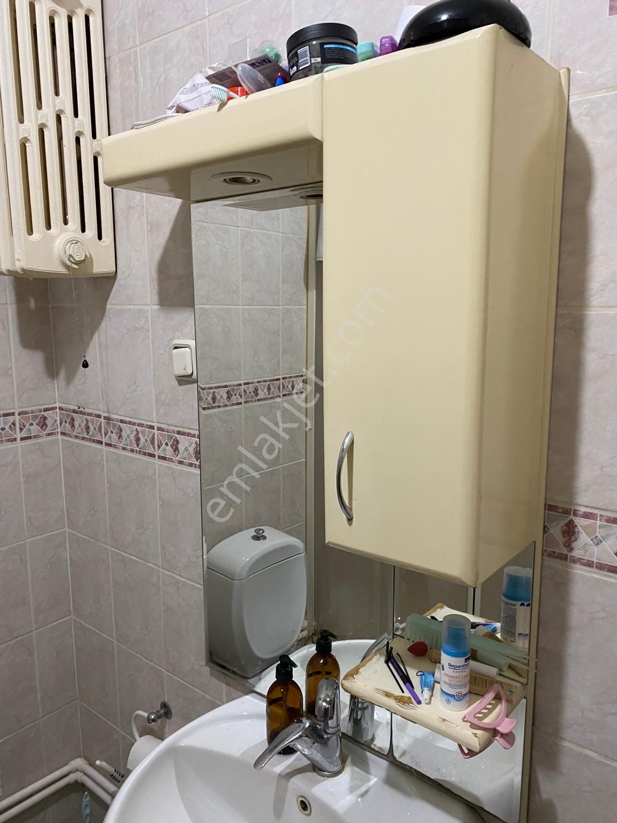 Demetevler Metrosuna Yakın Asansörlü Binada Bağımsız Salon 3+1 Ön Cephe Krediye Uygun Satılık Daire - Görsel 16