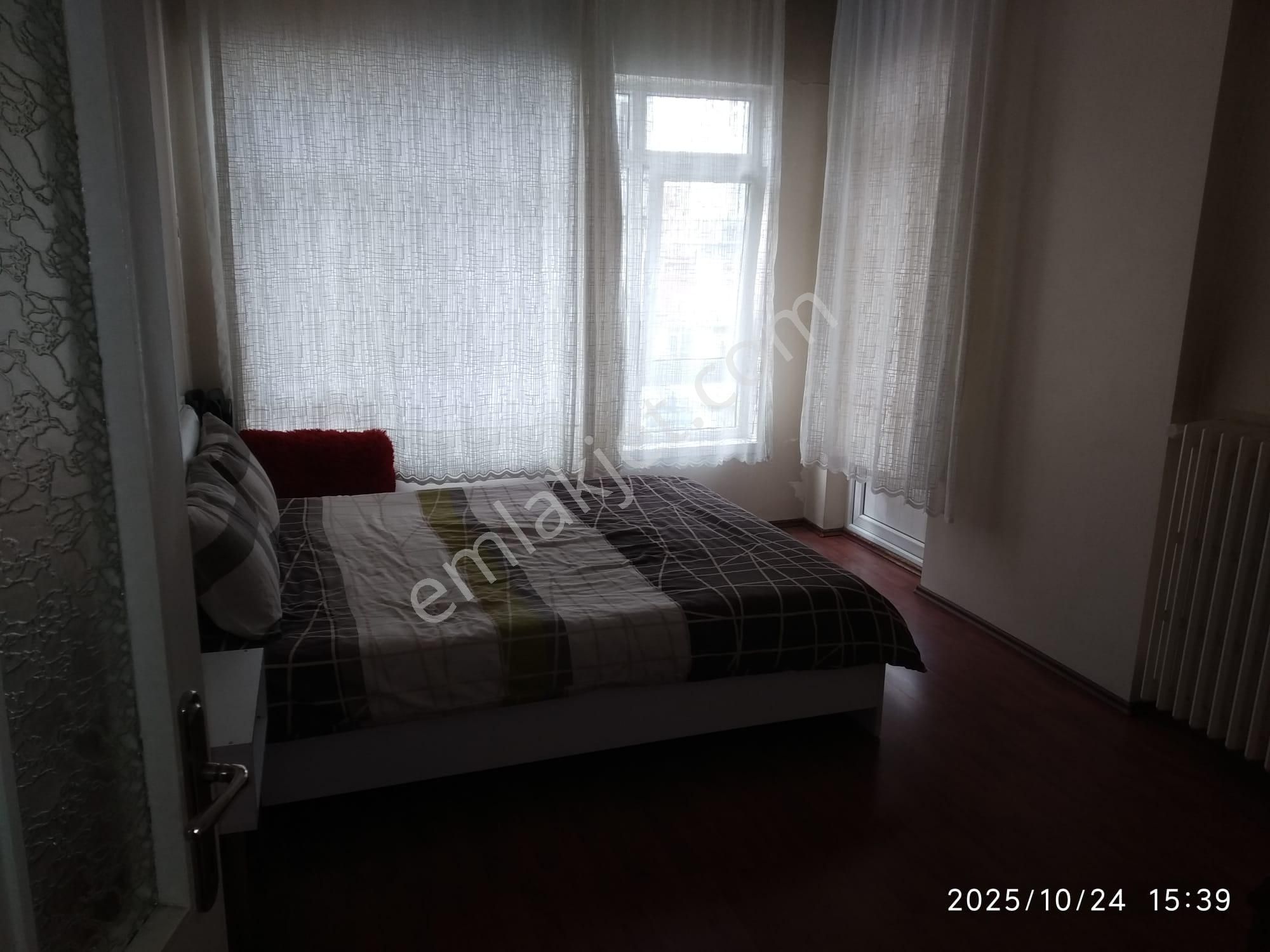 Demetevler Metrosuna Yakın Asansörlü Binada Bağımsız Salon 3+1 Ön Cephe Krediye Uygun Satılık Daire - Görsel 12