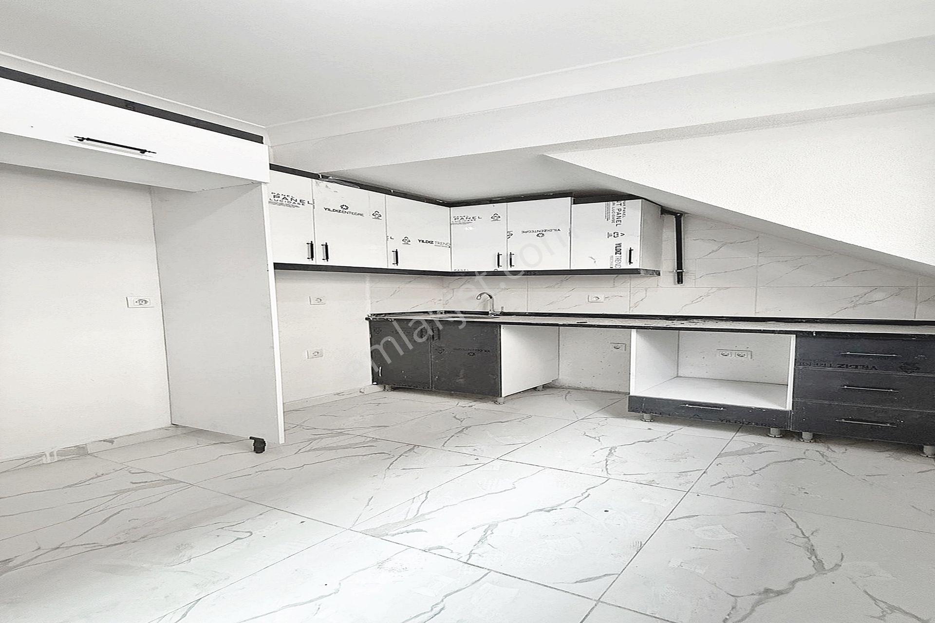 Ardıçlı Villalarına Yakın Geniş M2 3+1 Ters Dublex Satılık Daire - Görsel 3