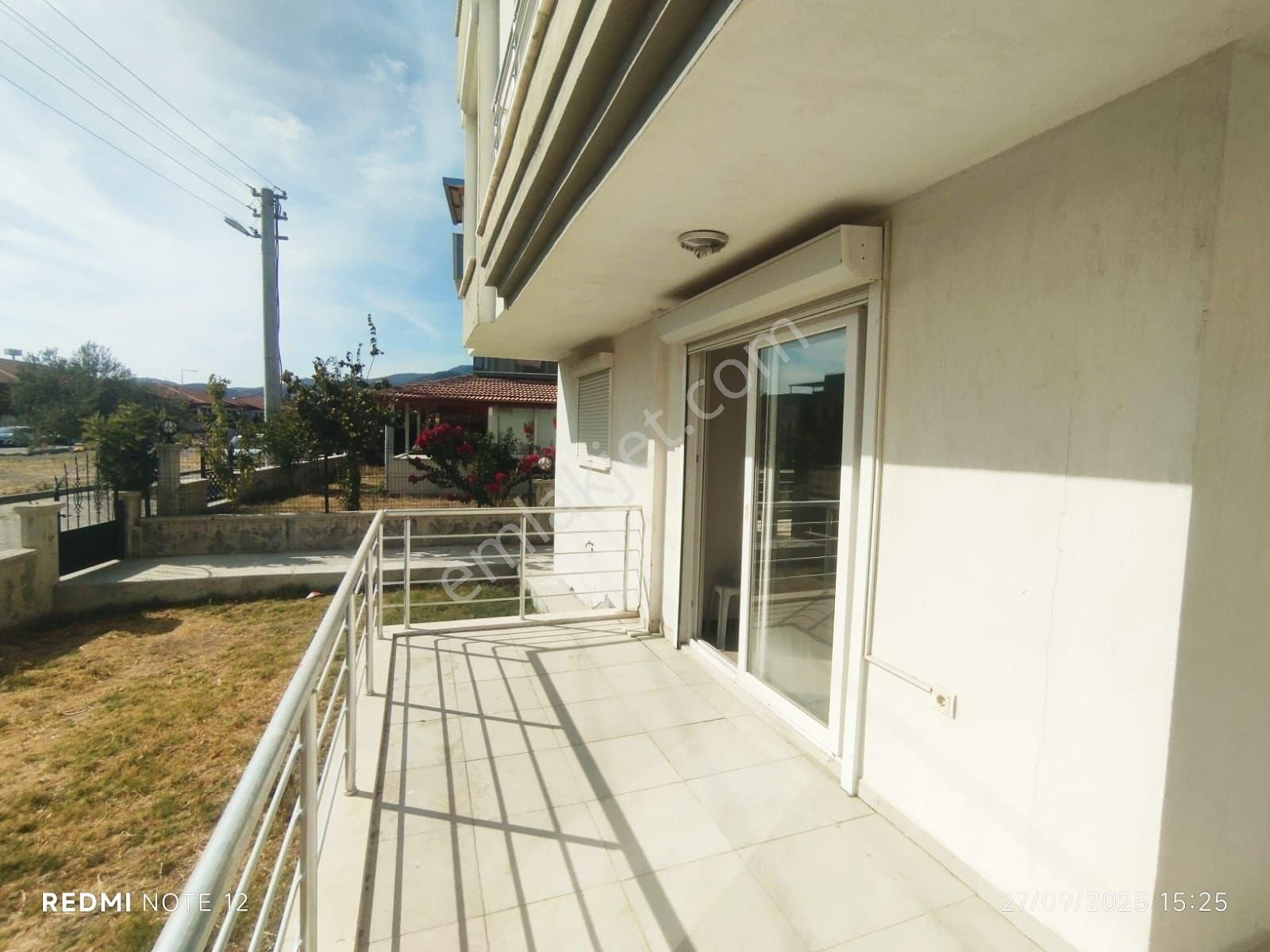 İzmir Dikili Çandarlı Tripleks - Görsel 24