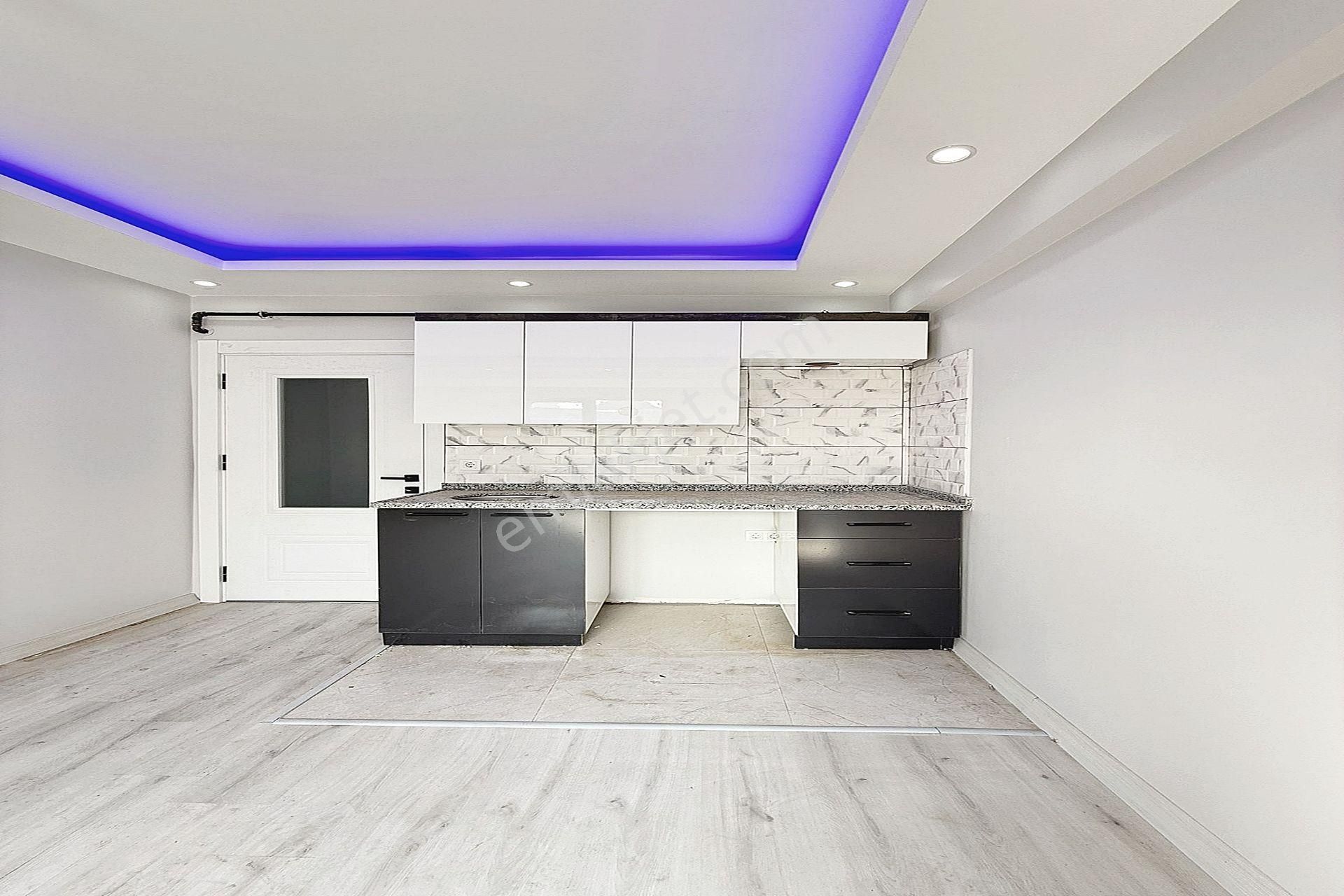 Cansever Yapı'dan Metrobüs Yürüyüş Mesafesinde 2+1 Satılık Daire