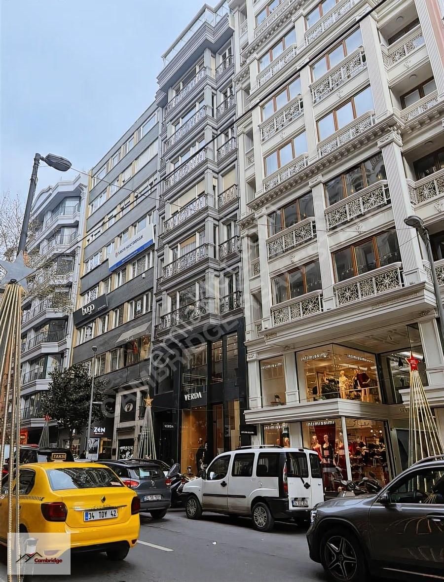 Teşvikiye Işık Lisesine Yakın 40m2 Girişli Devirli Mağaza !!!! - Görsel 13